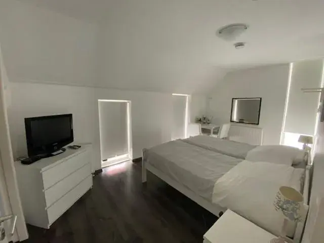 Twin Room with Private Bathroom - single occupancy in Bed and breakfast de Boerderij Twin Room with Private Bathroom - single occupancy in Bed and breakfast de Boerderij