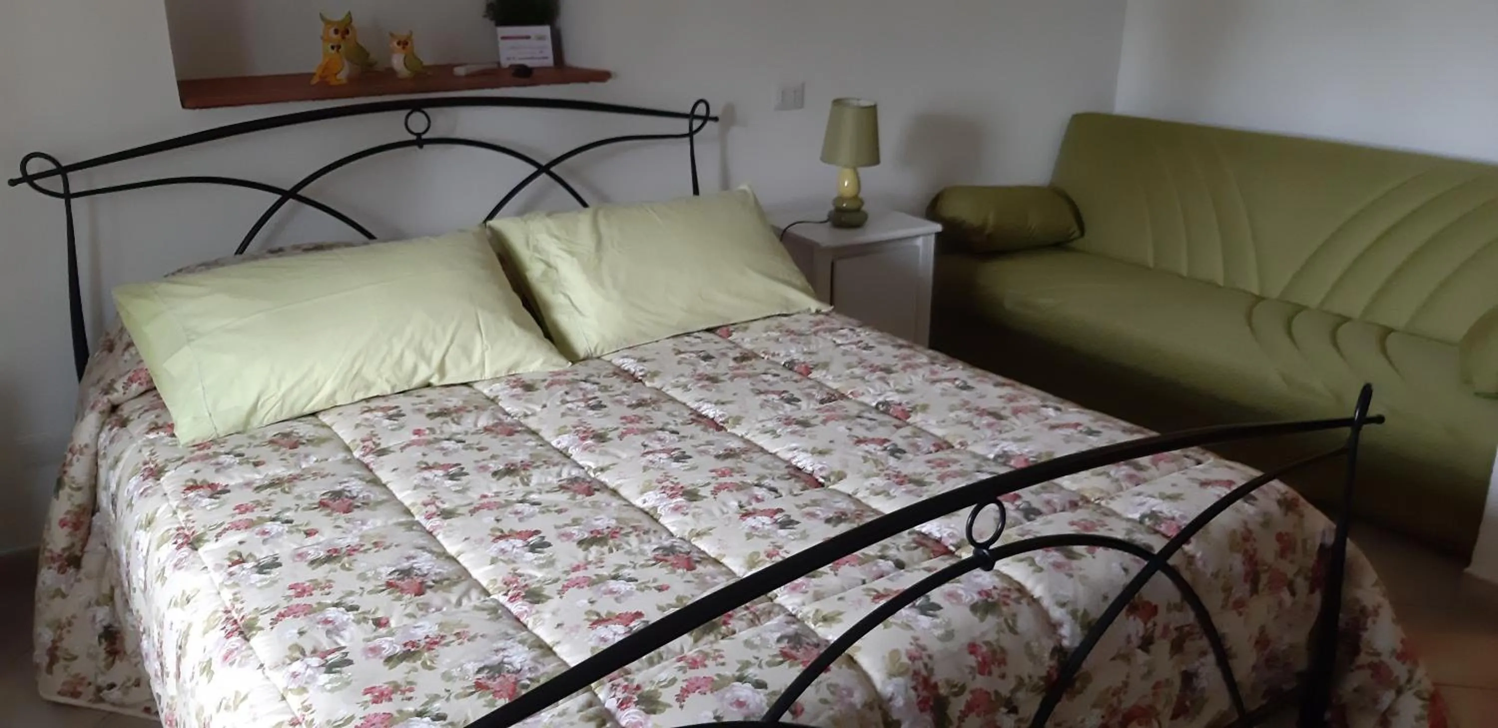 Deluxe Room (2 Adults + 1 Child) in Casale Del Borgo