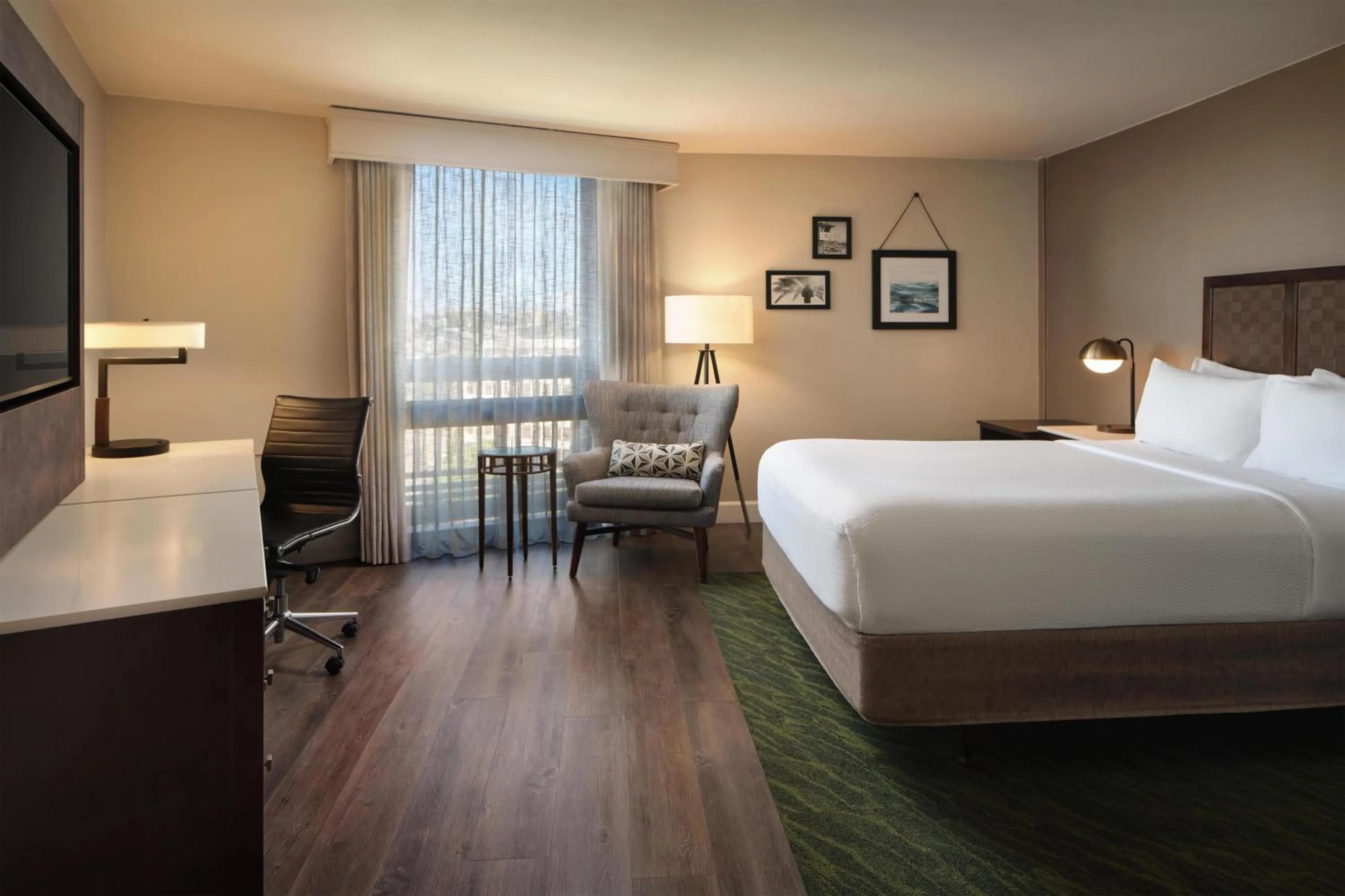 Bedroom, Bed in The DEXTRO Little Italy, BW Premier Collection