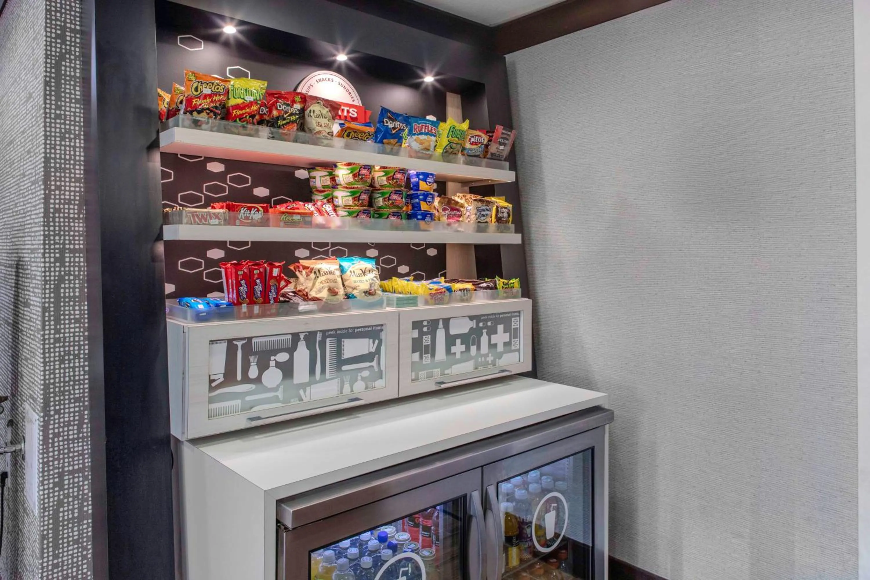 Restaurant/places to eat in Hampton Inn Detroit Northville