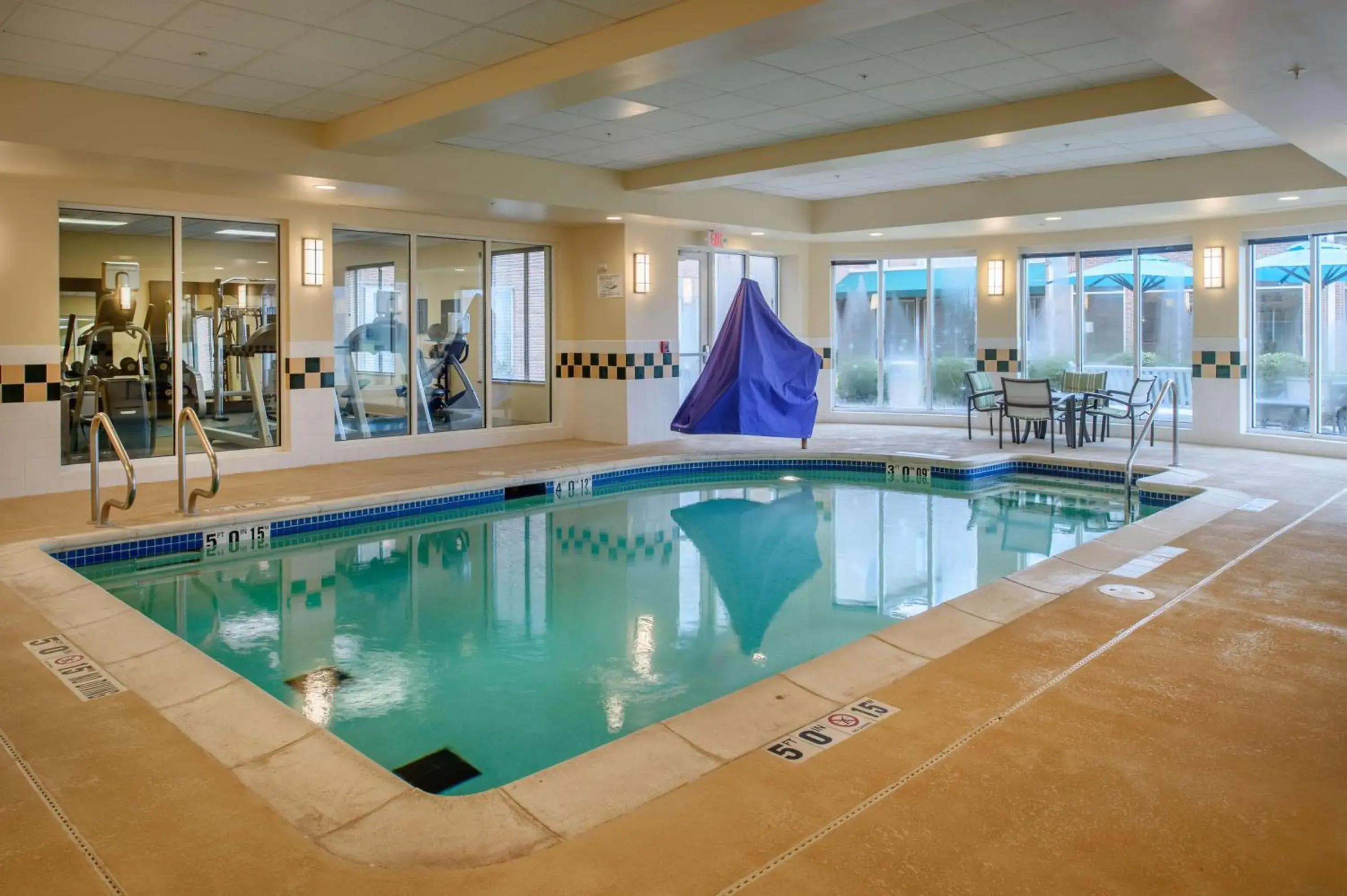 Pool view in Hilton Garden Inn St. Louis/O'Fallon Pool view in Hilton Garden Inn St. Louis/O'Fallon