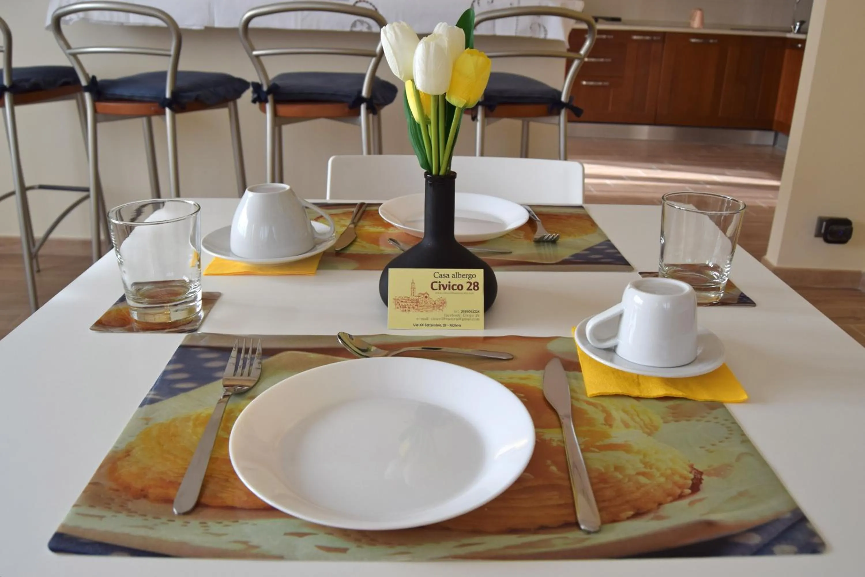 Buffet breakfast in Civico 28