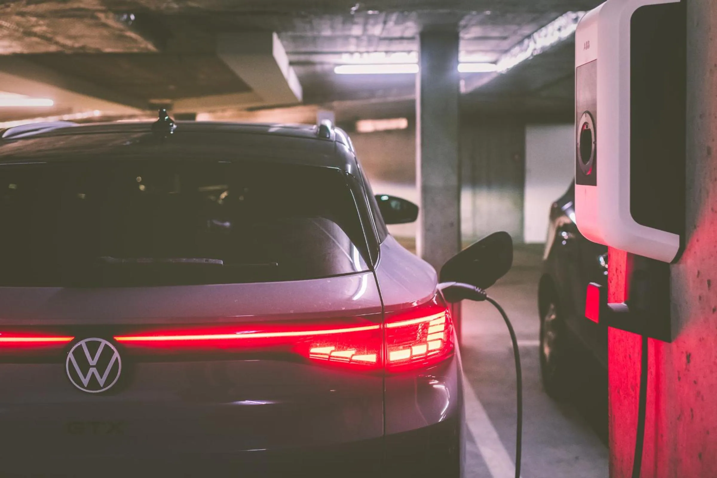 Parking in Hotel Lenzerhorn - Alpine Stay, Spa & Savour