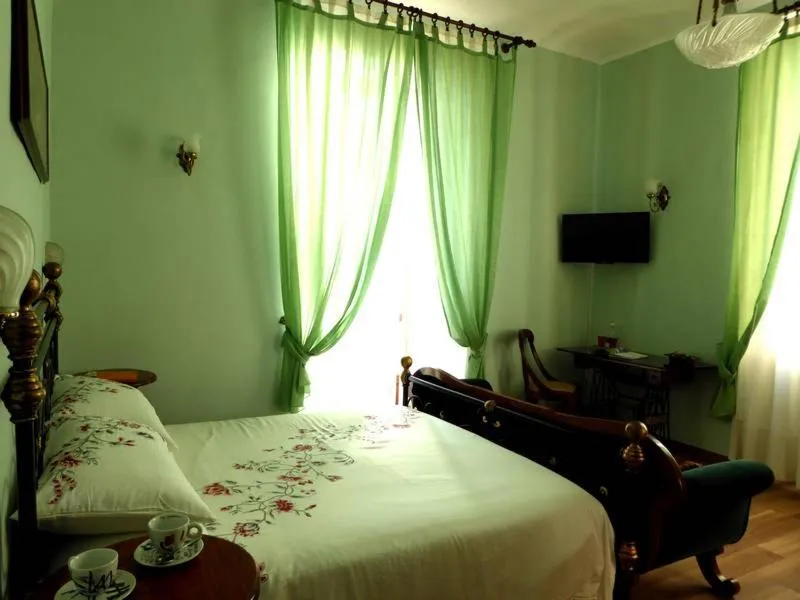 Day, Bed in Da Nonna Vera