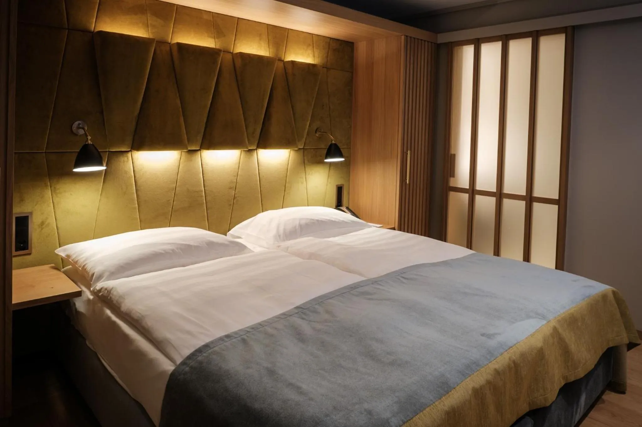 Bed in Resort Hotel Alex Zermatt