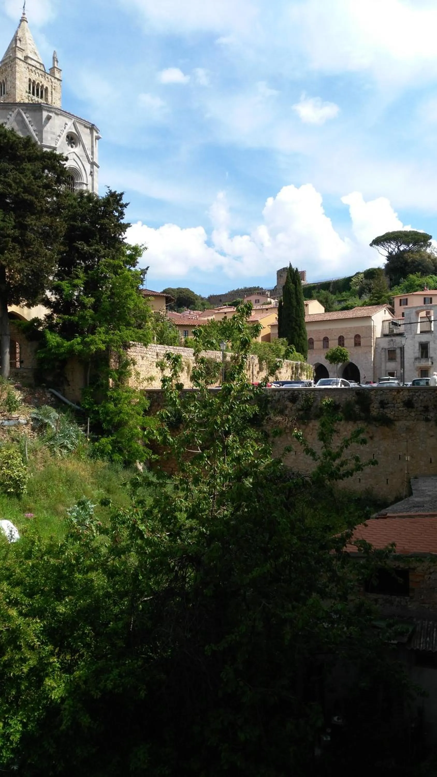 Neighbourhood in AL 32 B&B