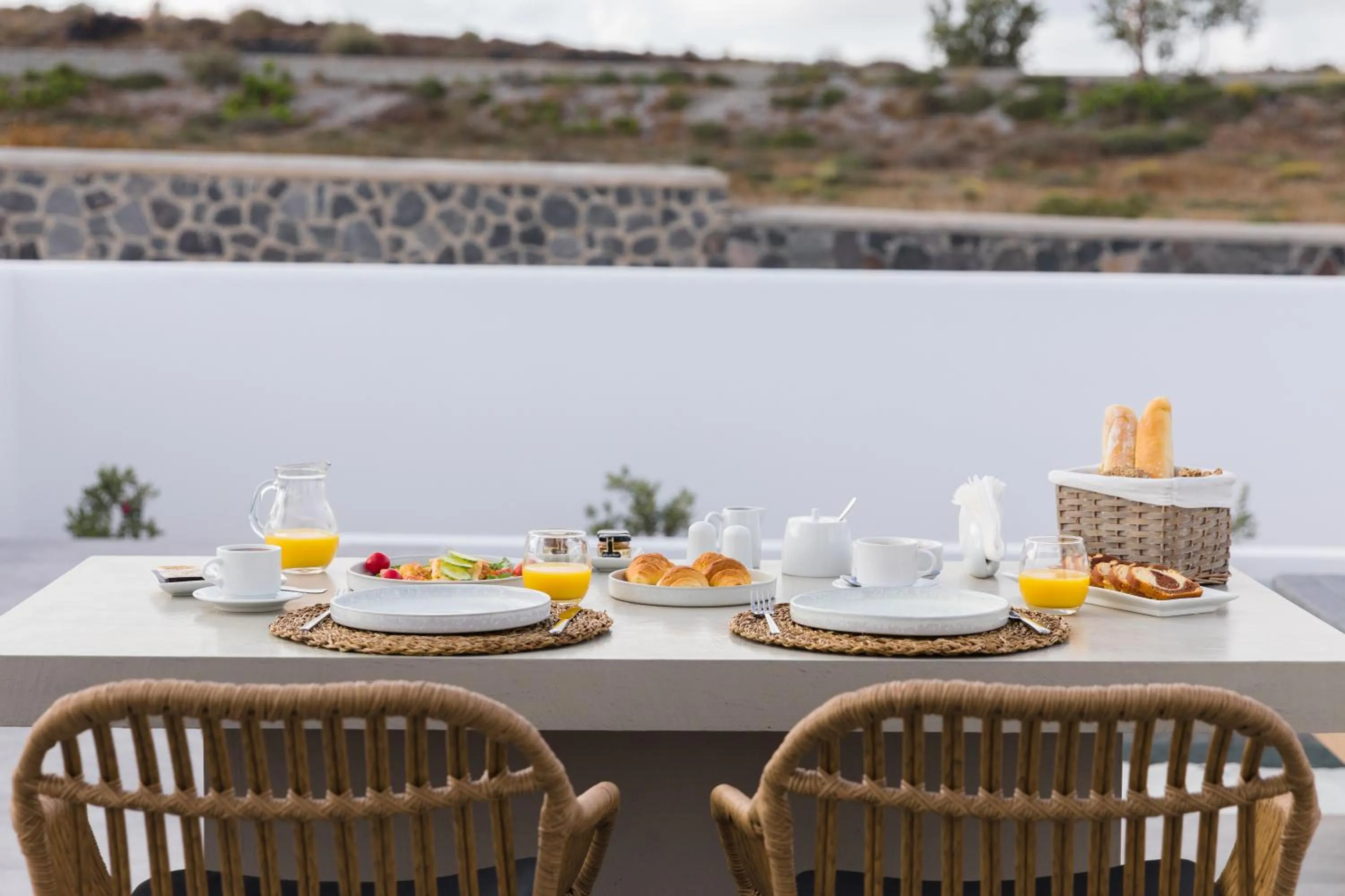 Day in Vineyard Exclusive Suites