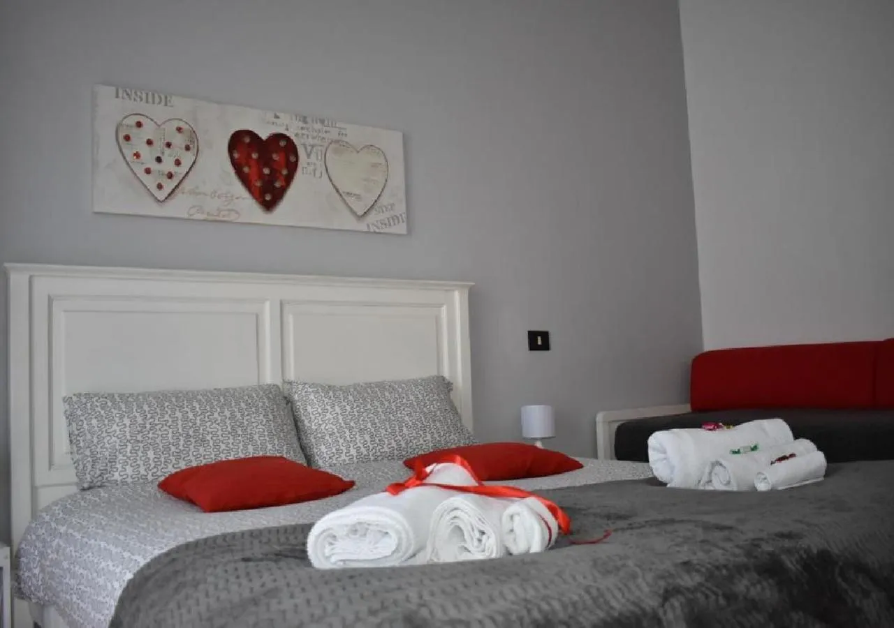 Bedroom, Bed in Alma Nua