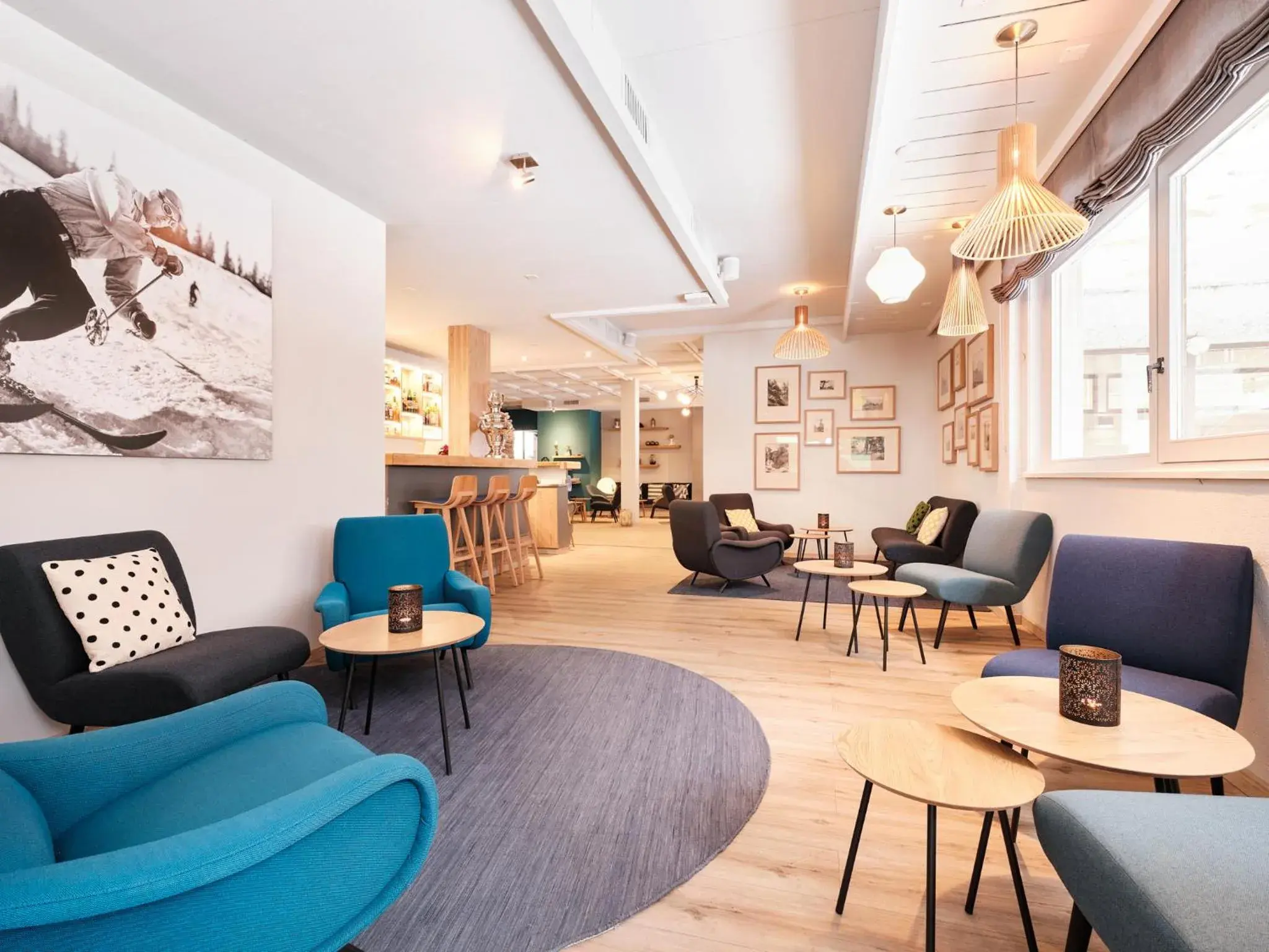 Lounge or bar in Hotel Ambassador Zermatt Lounge or bar in Hotel Ambassador Zermatt