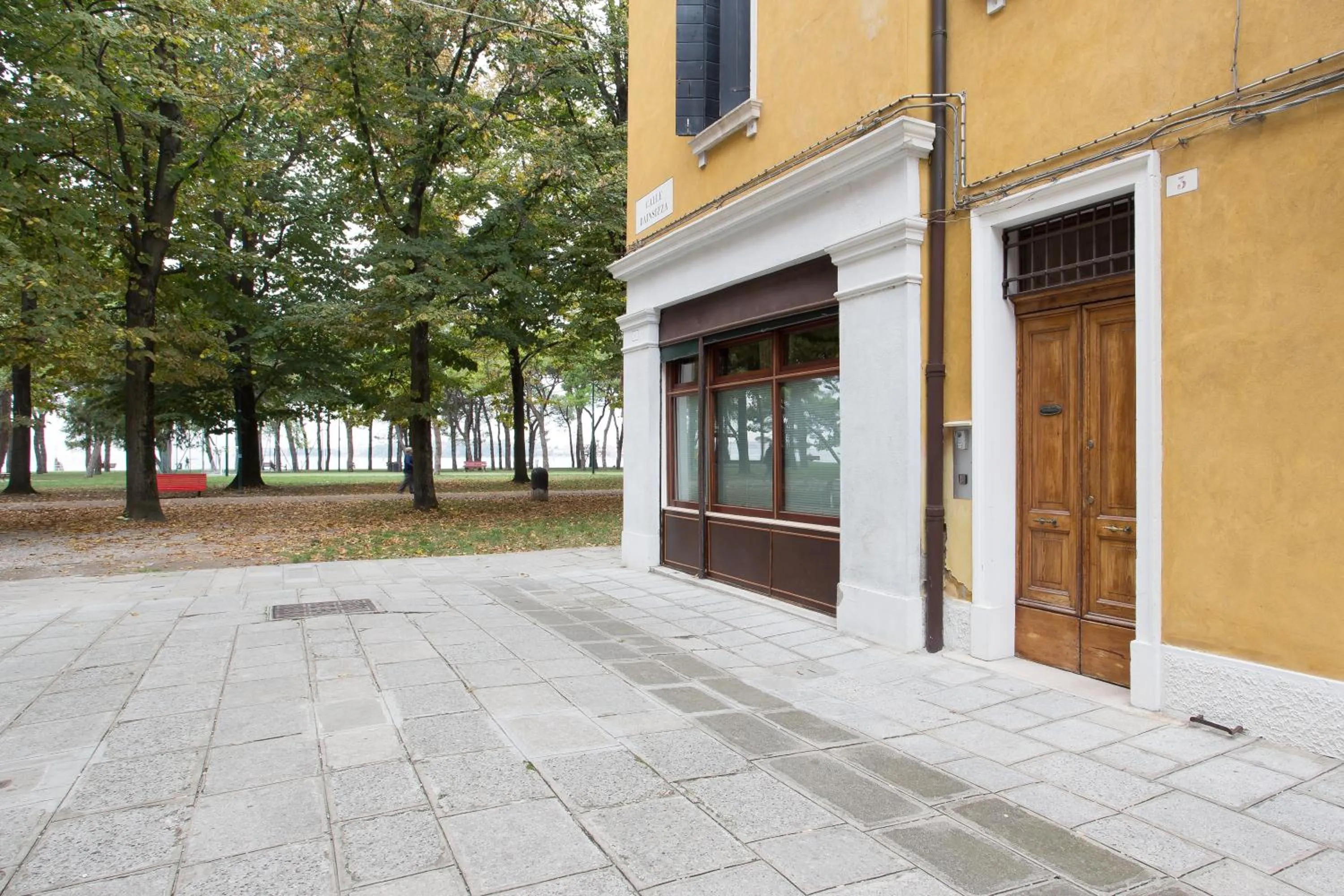 Property building in BB Venezia