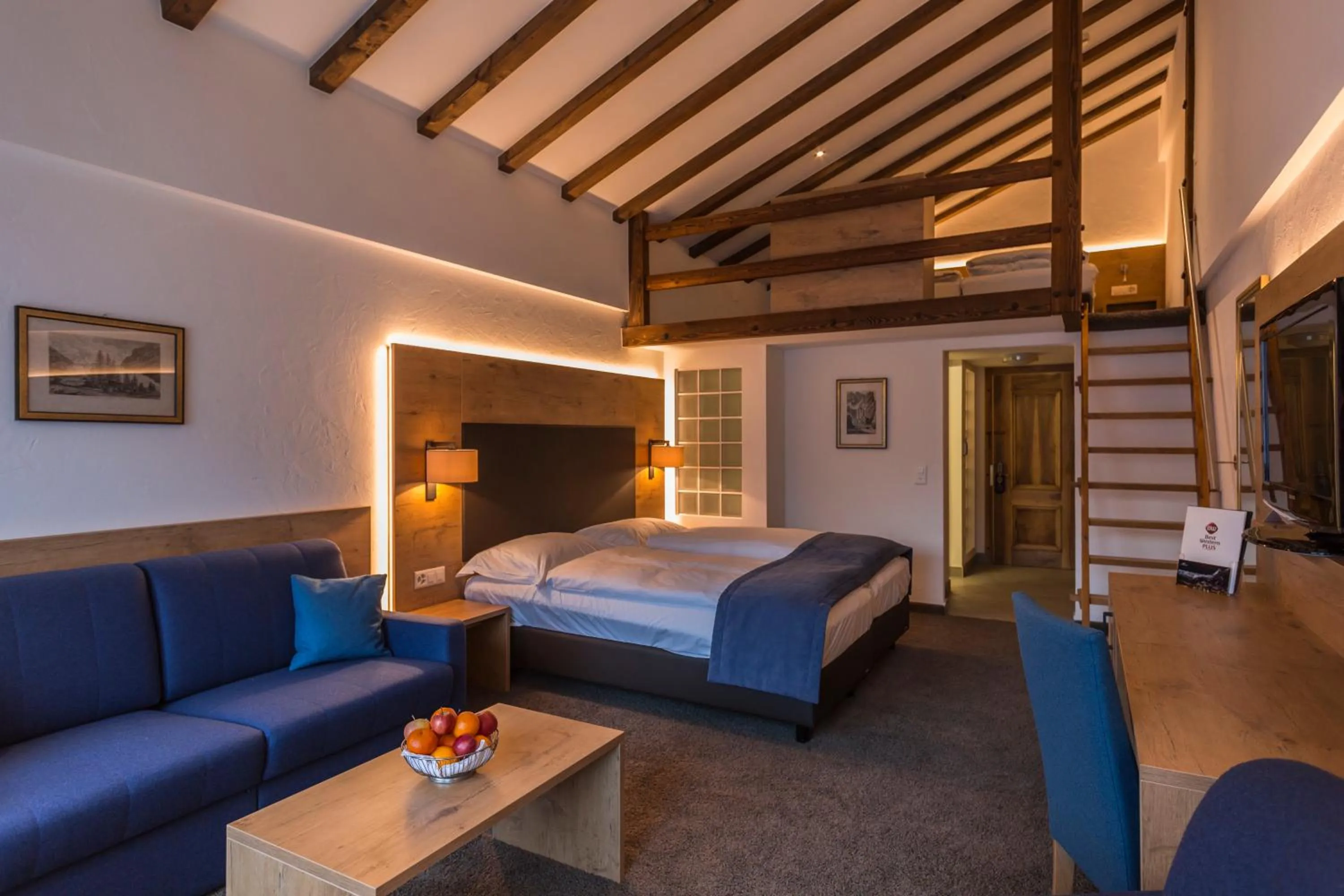 Photo of the whole room, Bed in Alpen Resort & Spa