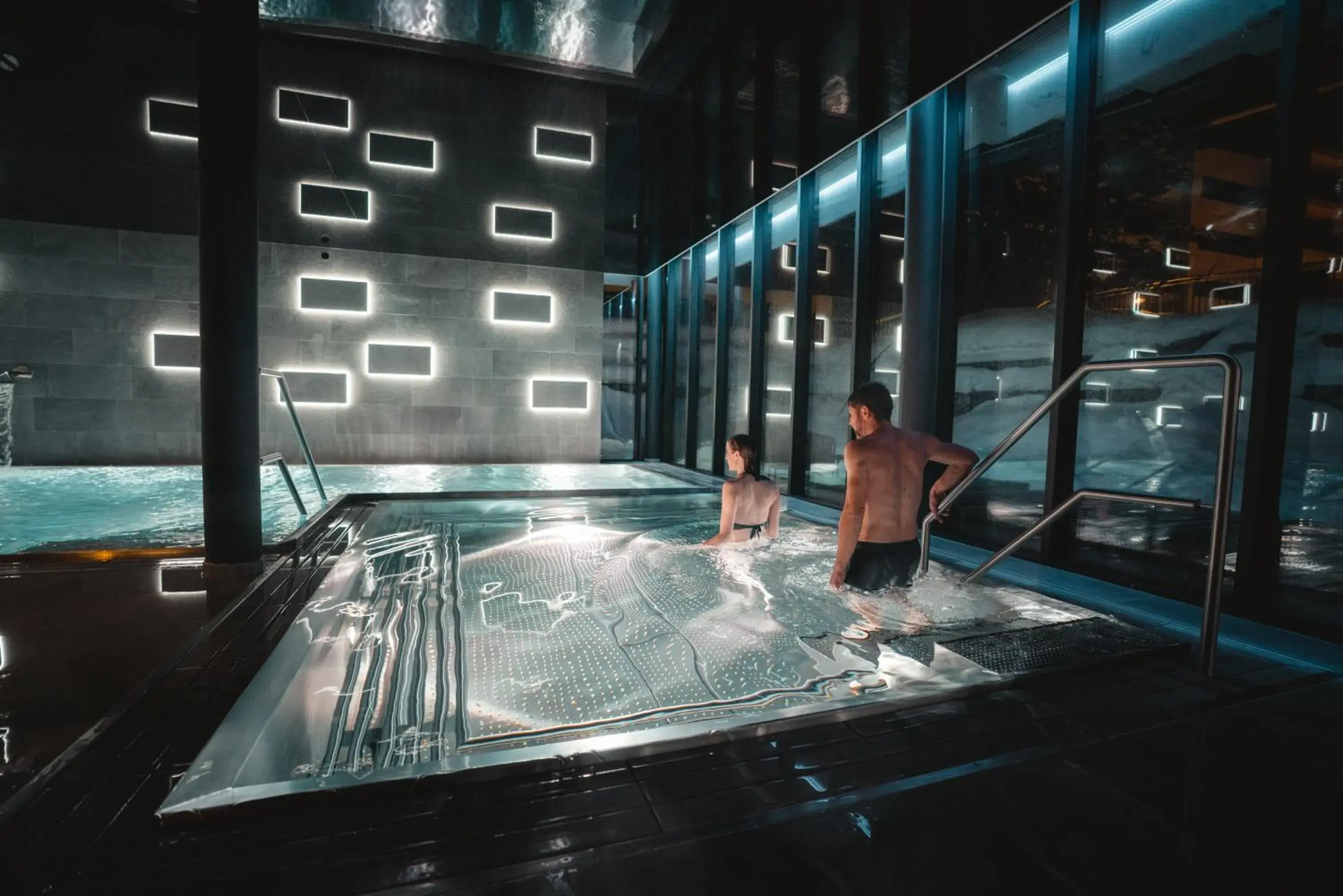 Swimming pool in Alpen Resort & Spa Swimming pool in Alpen Resort & Spa