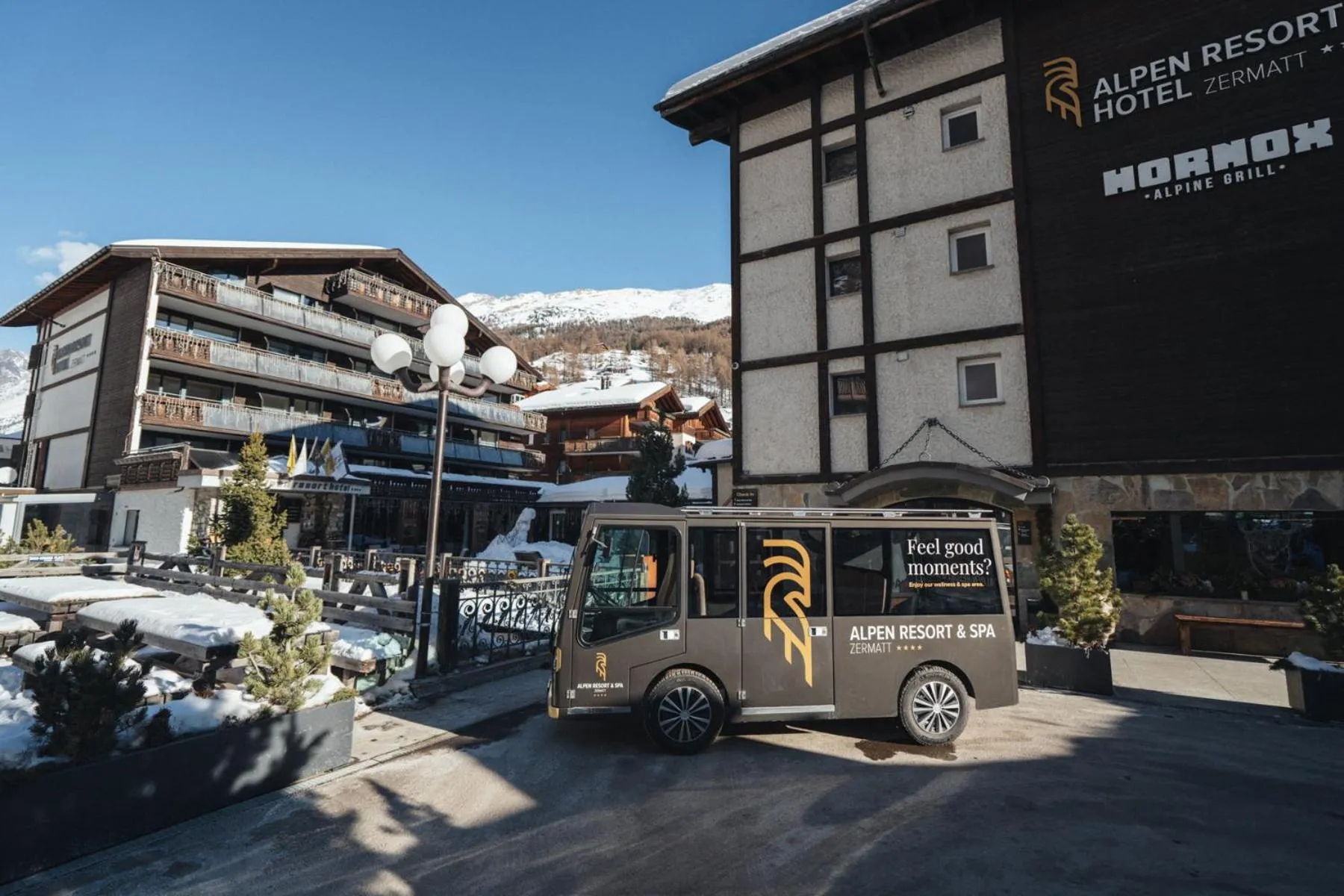 Facade/entrance in Alpen Resort & Spa