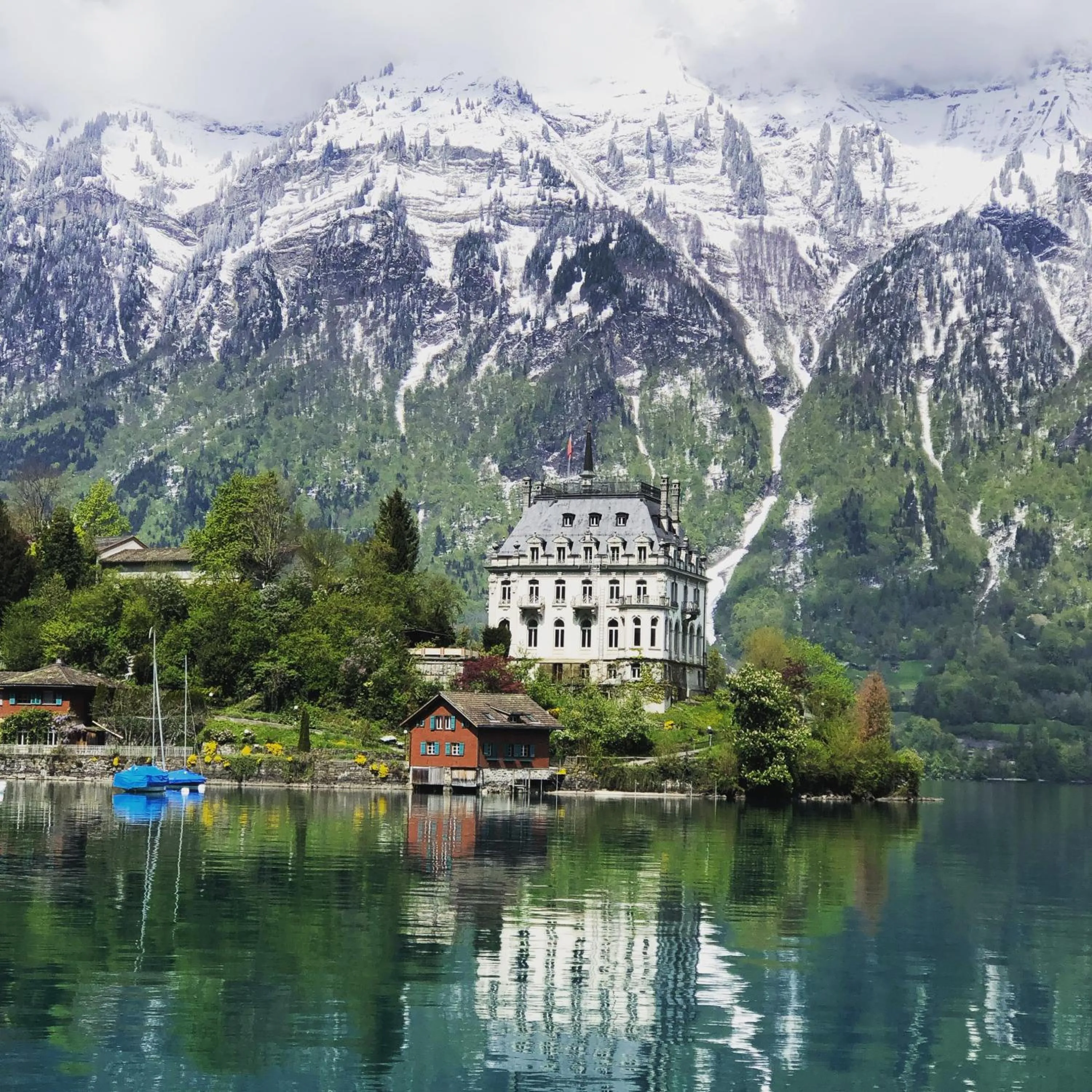 Lake view in Hotel Châlet Du Lac