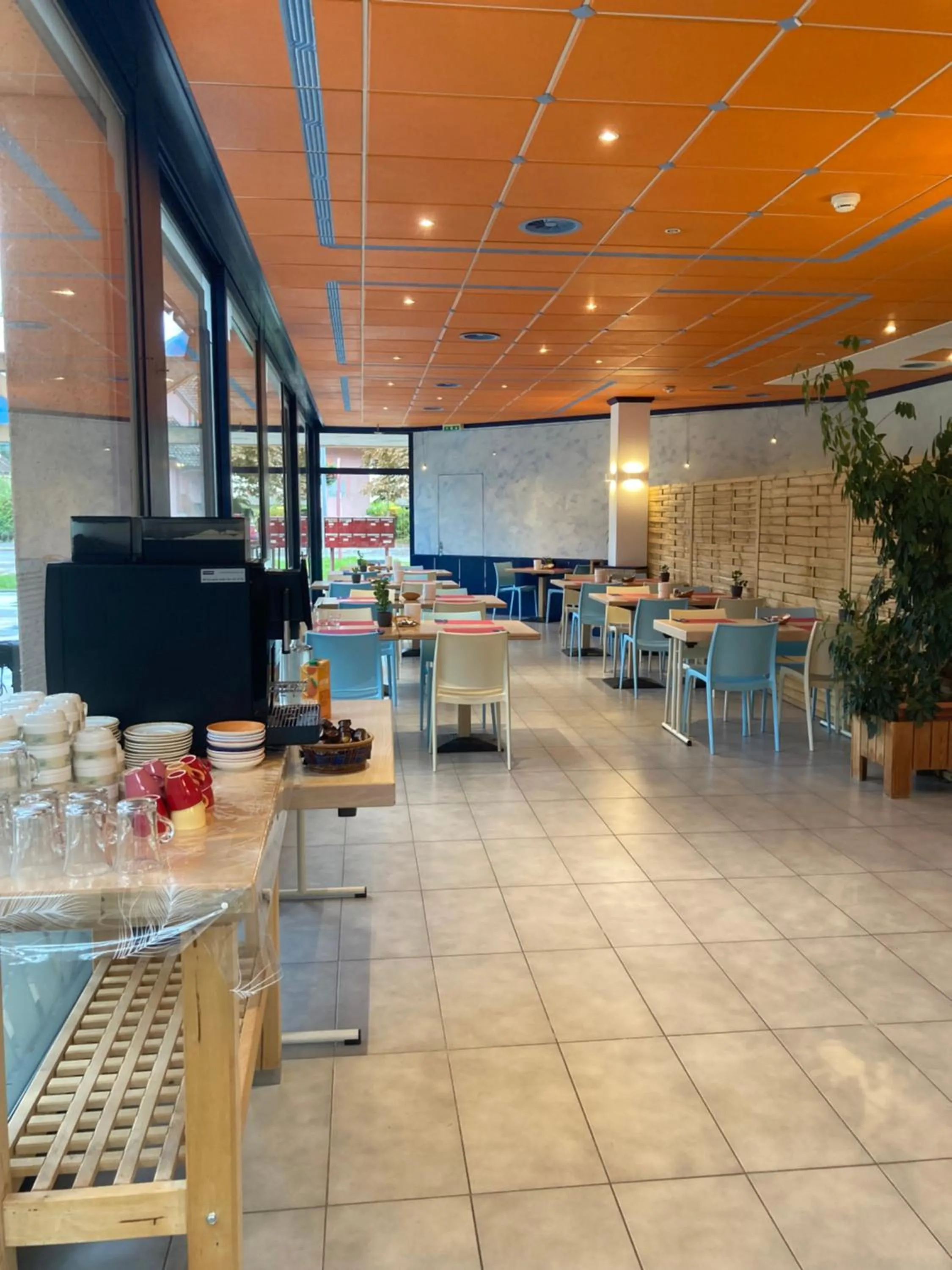 Breakfast in Hotel Le Cedre