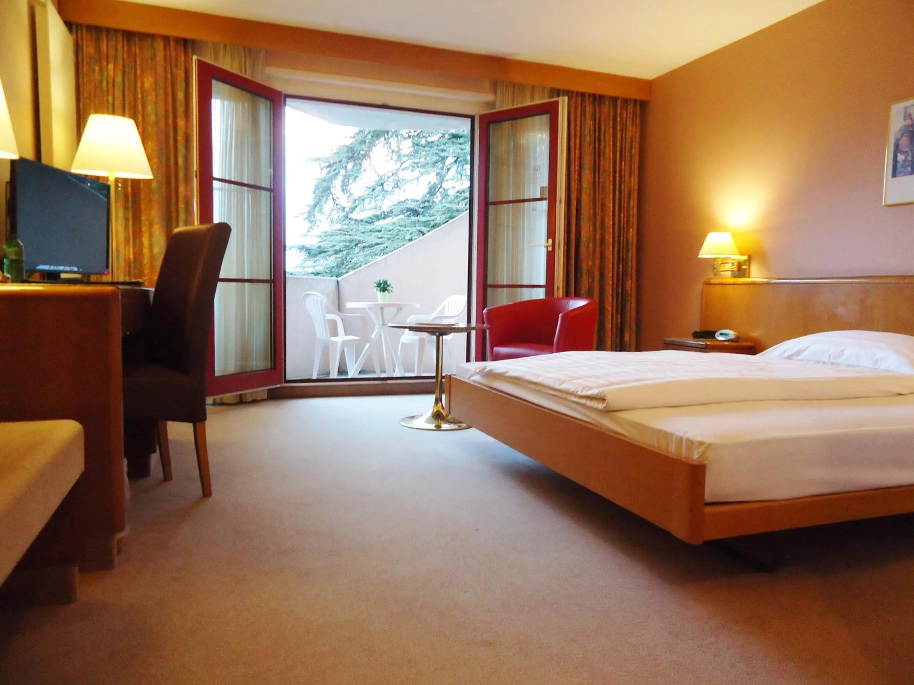 Bedroom, Bed in Hotel Le Cedre