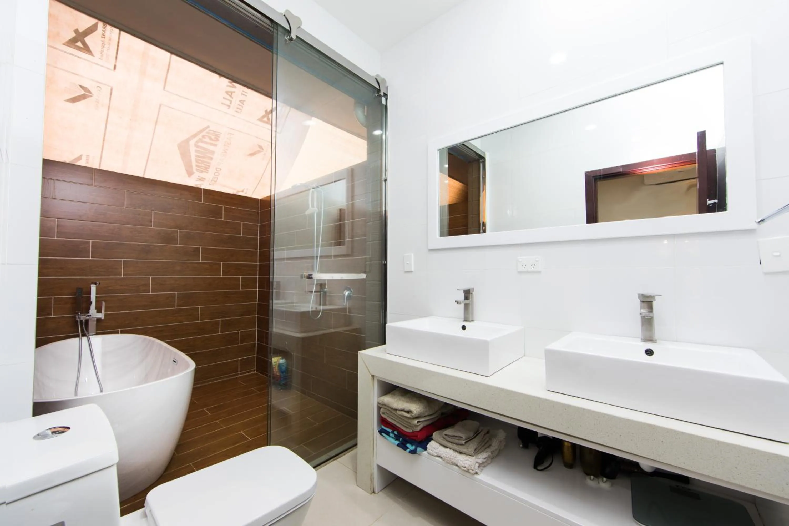 Bathroom in Kia Orana Villas and Spa