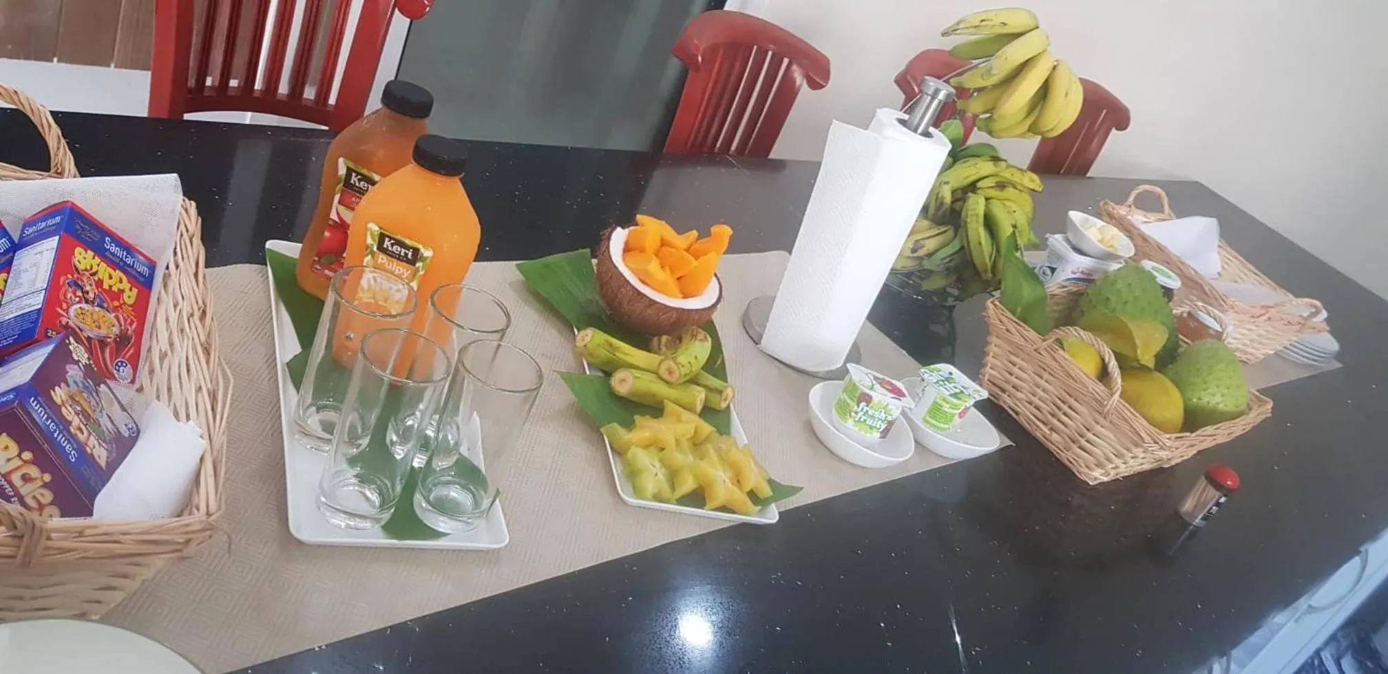 Food and drinks in Kia Orana Villas and Spa