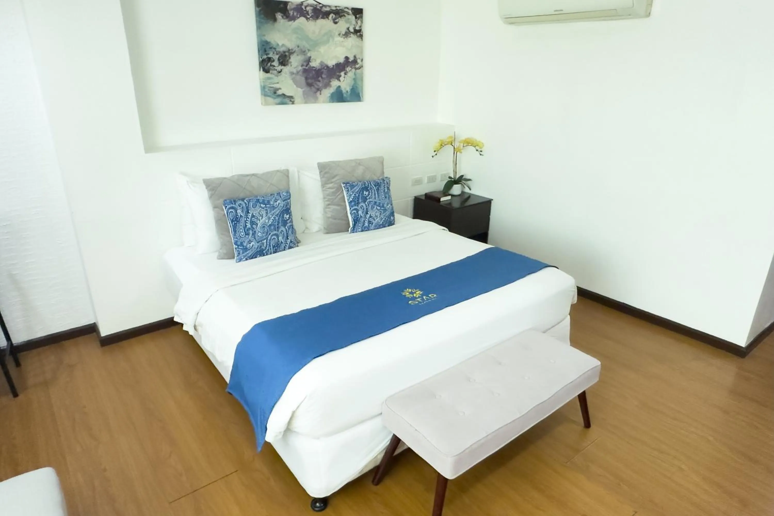 Bed in Star Hotel Davao