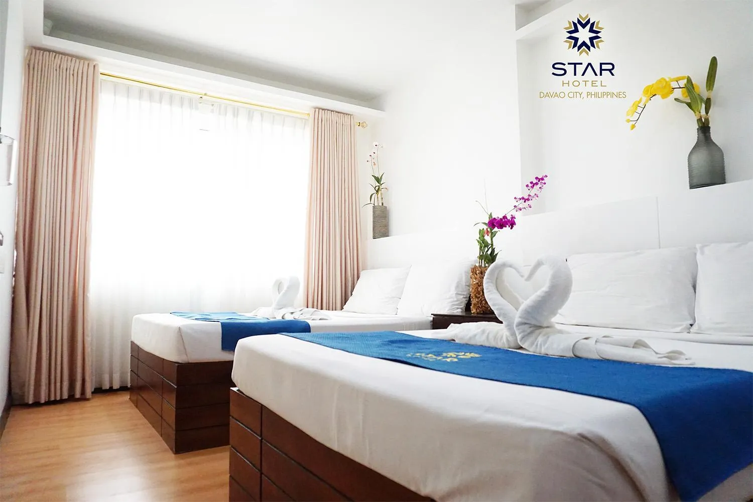 Photo of the whole room, Bed in Star Hotel