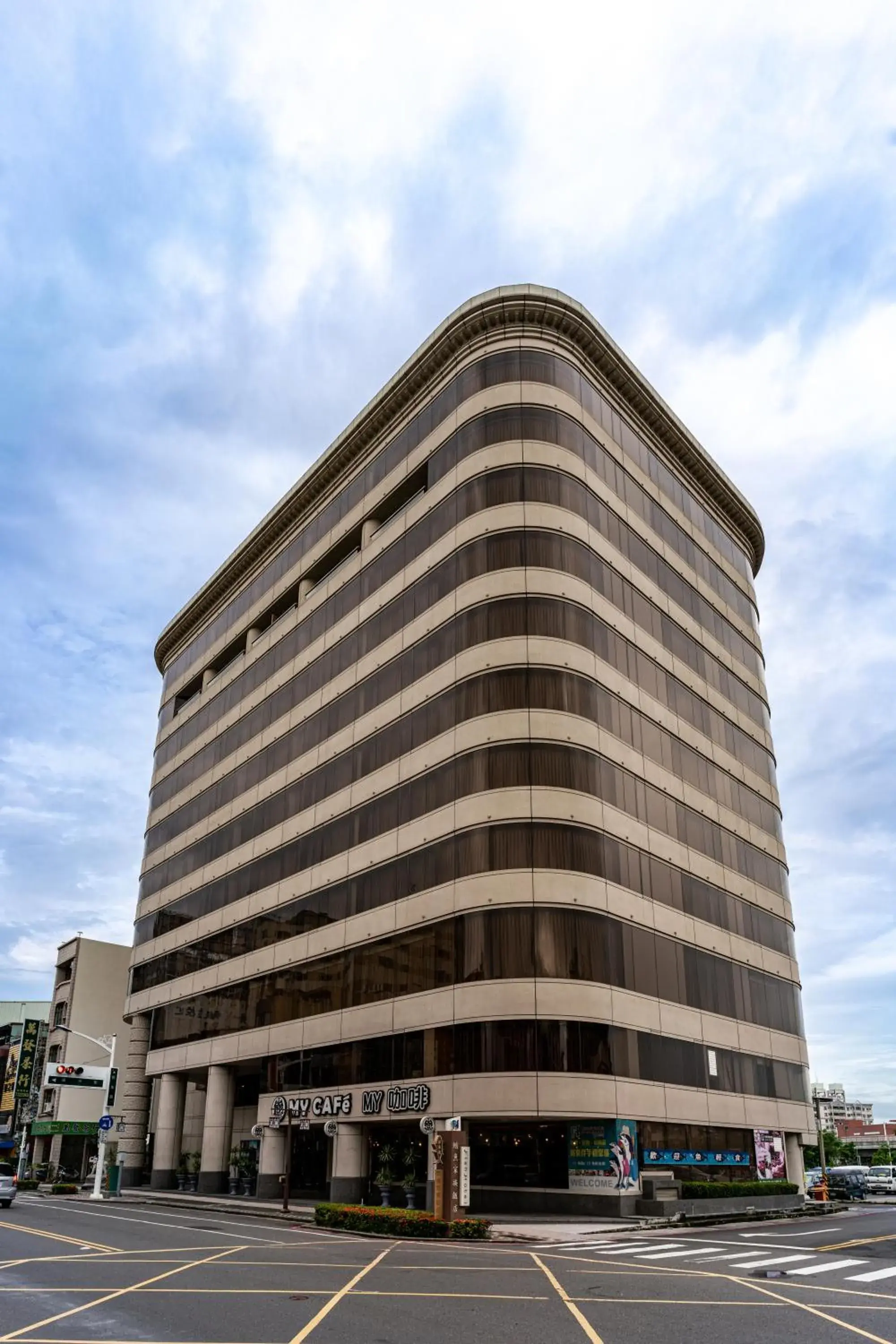 Property building in Fish Hotel-Pingtung Property building in Fish Hotel-Pingtung