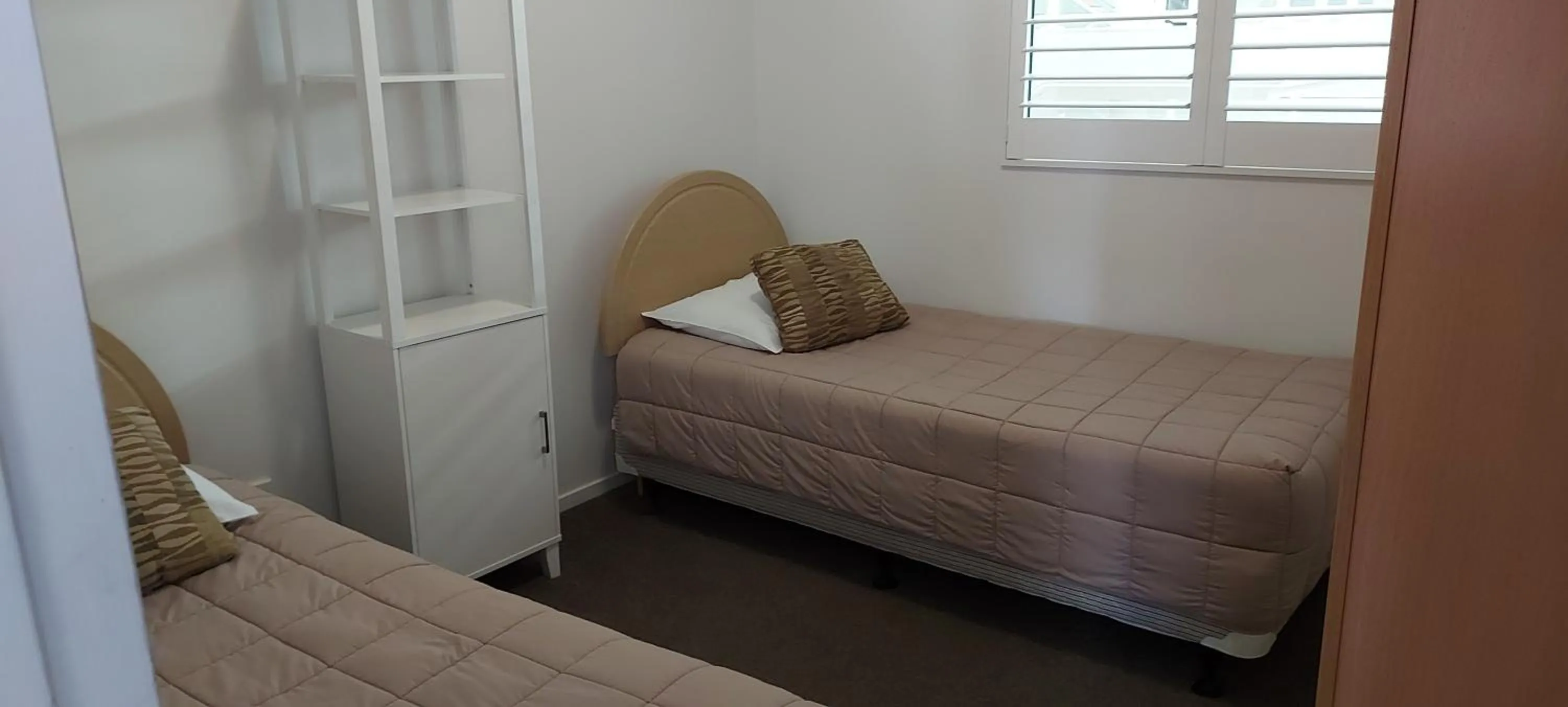 Bedroom, Bed in The Atrium