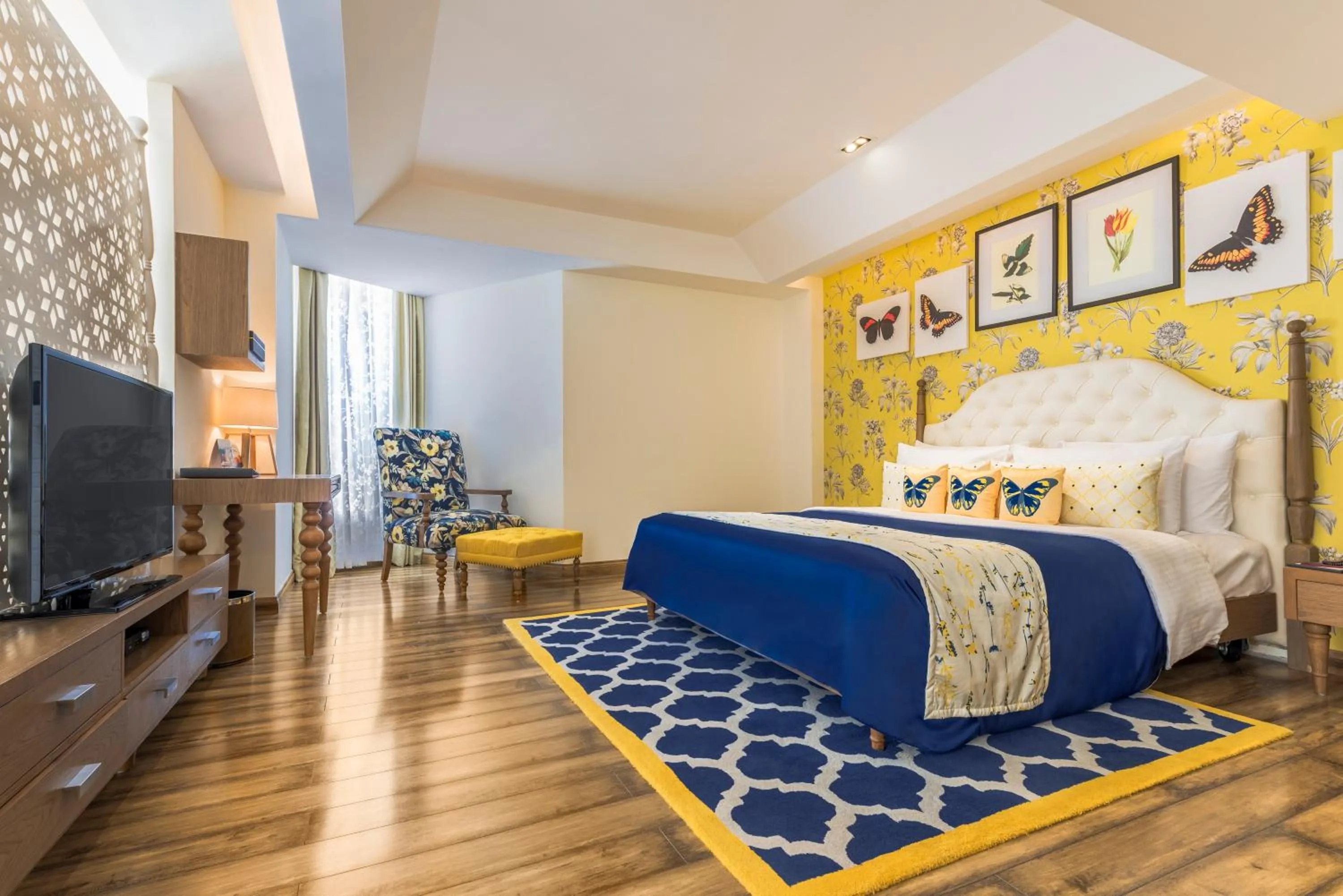 Bedroom, Bed in Mosaic Original, Mussoorie