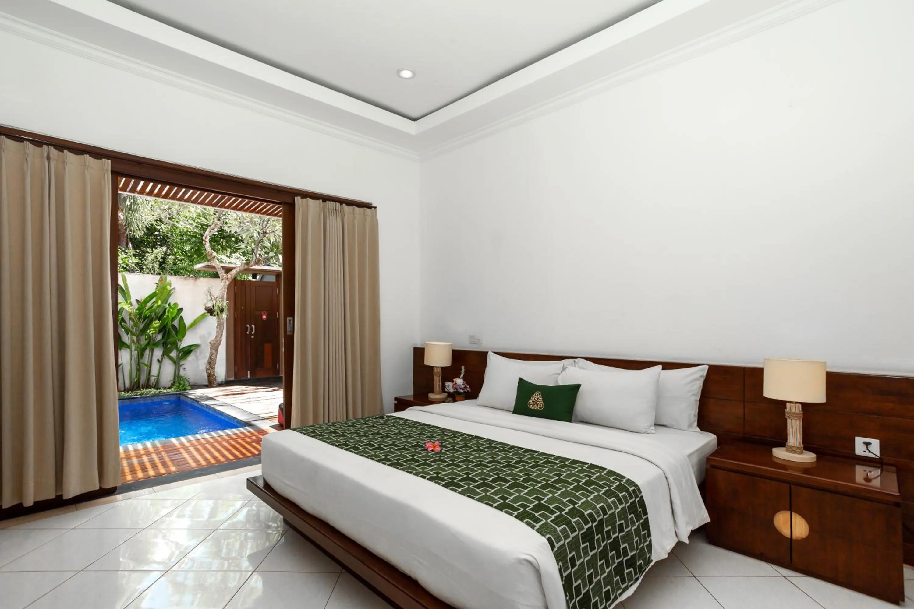 View (from property/room), Bed in Paisa Villa Seminyak