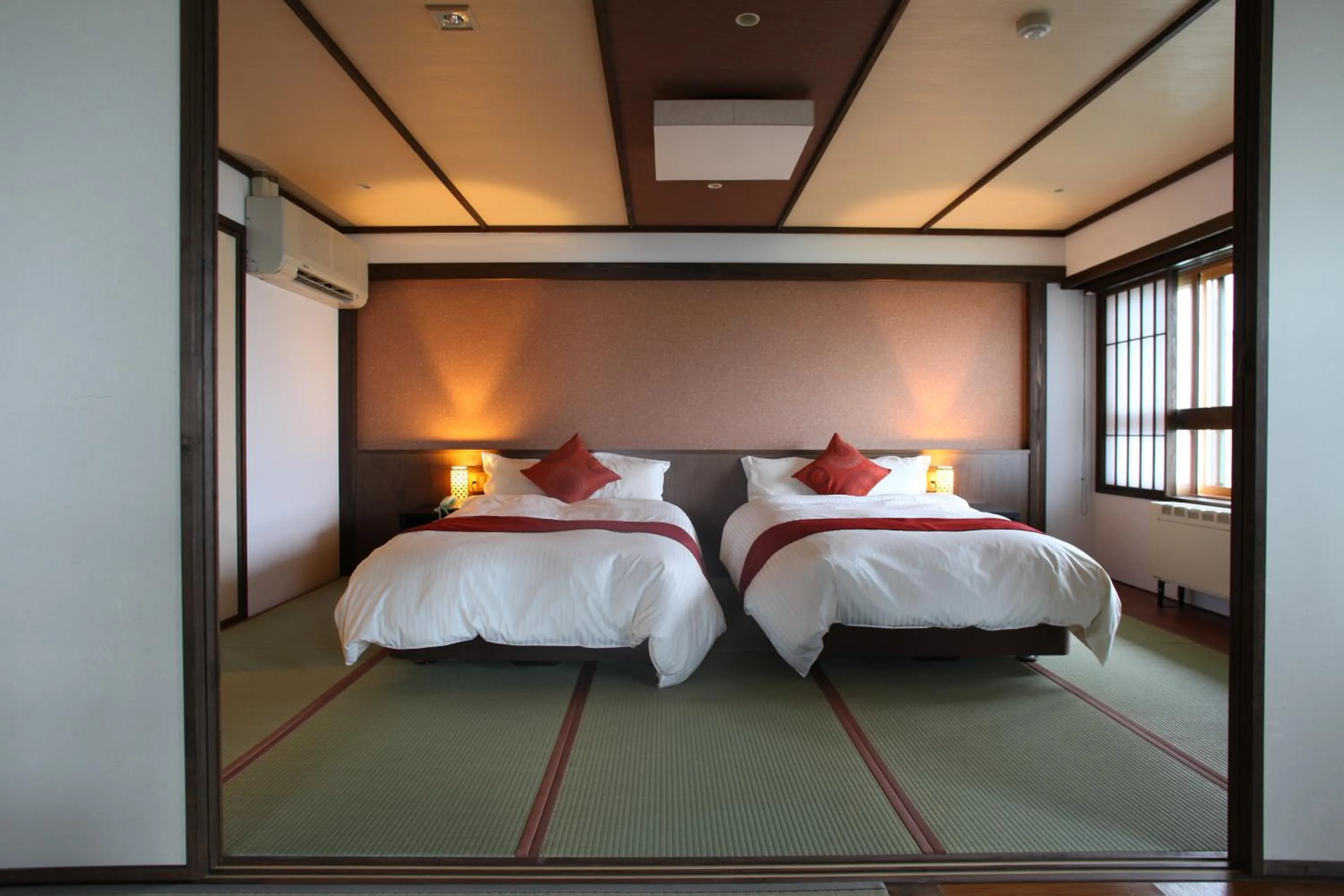 Photo of the whole room, Bed in Hotel Higashidate
