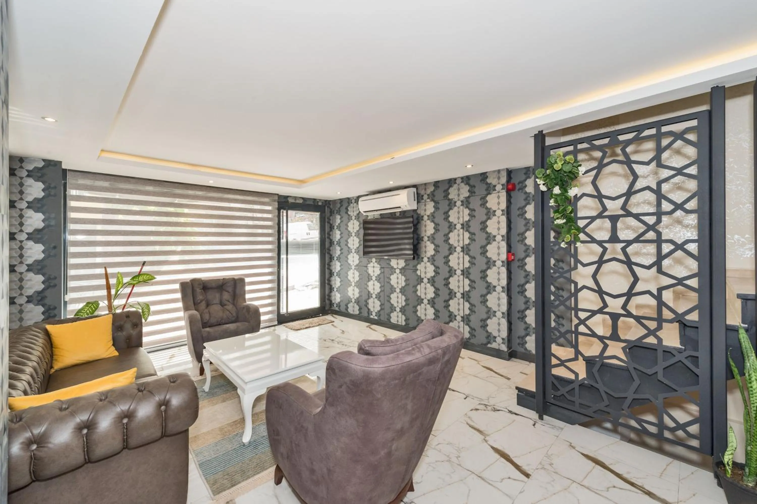 Lobby or reception in Gen Suites