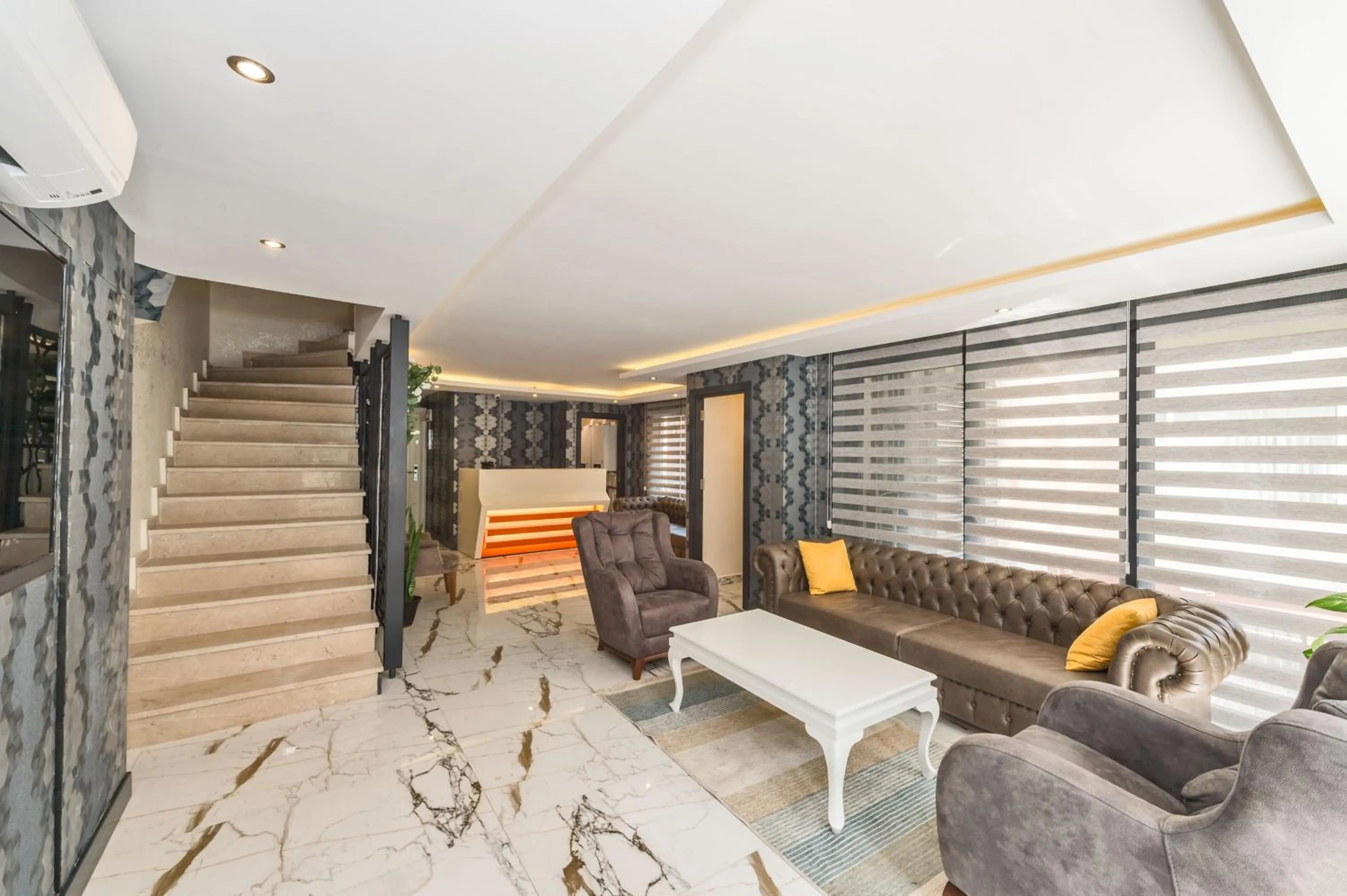 Lobby or reception in Gen Suites