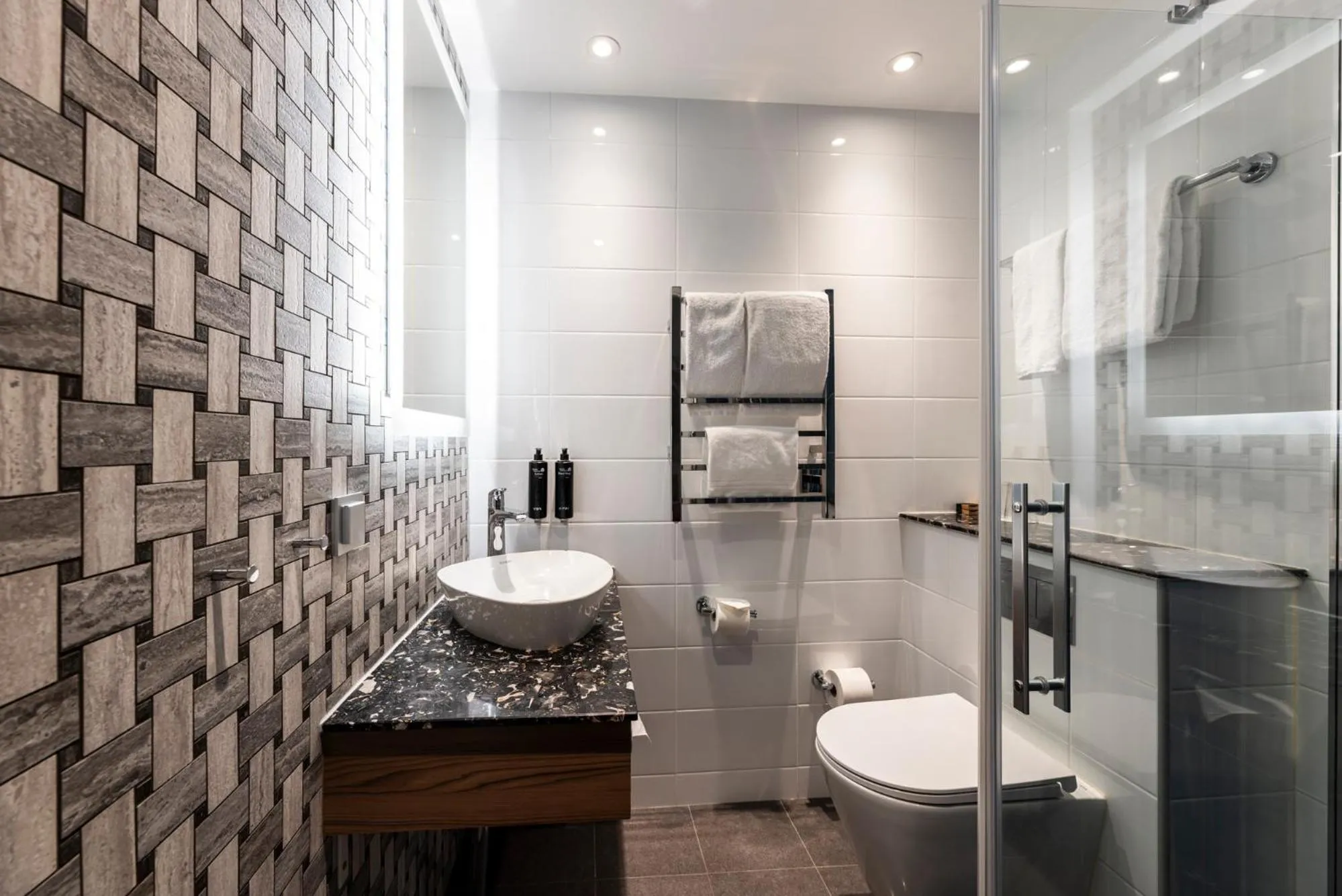 Bathroom in ProfilHotels Central