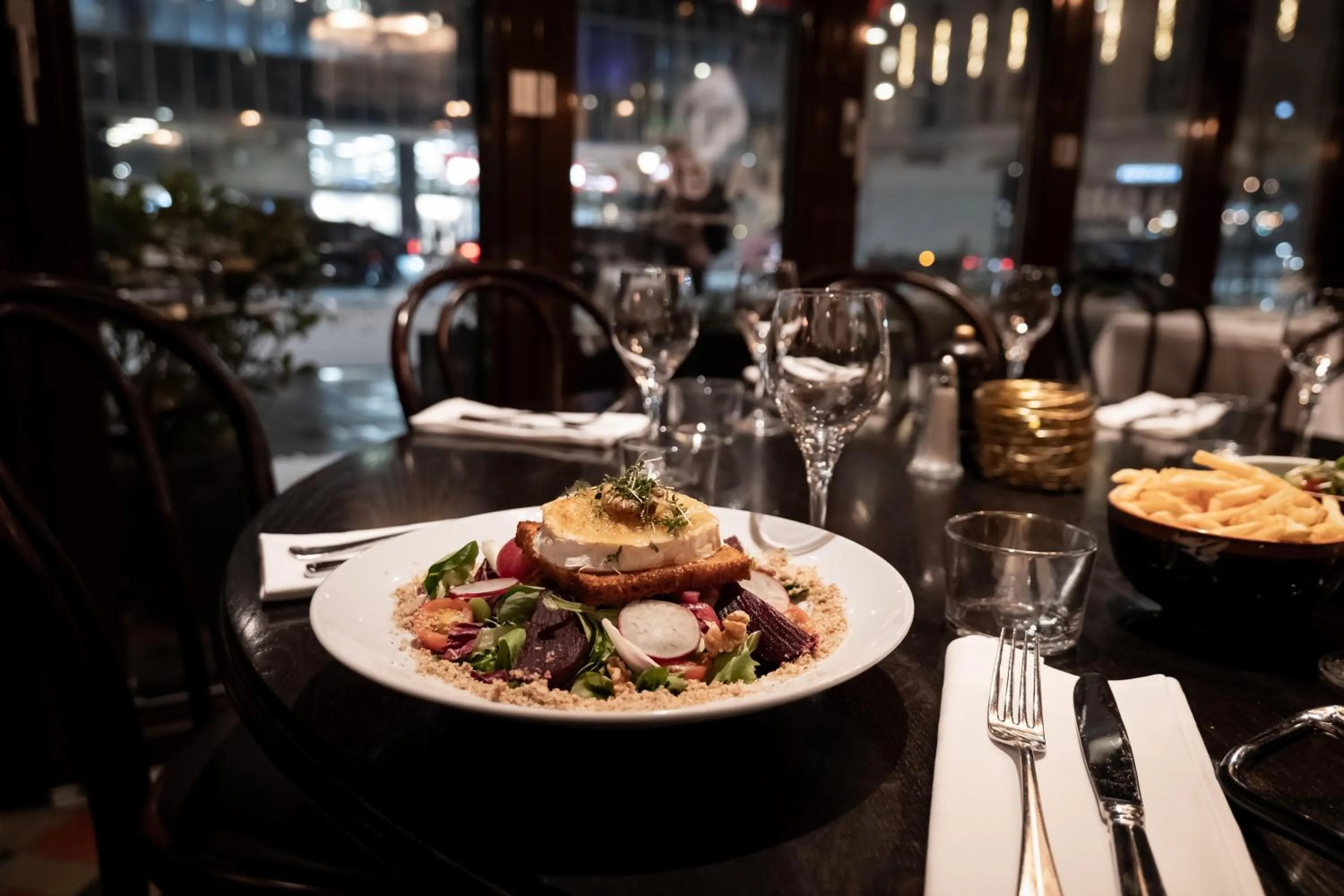 Restaurant/places to eat in ProfilHotels Central