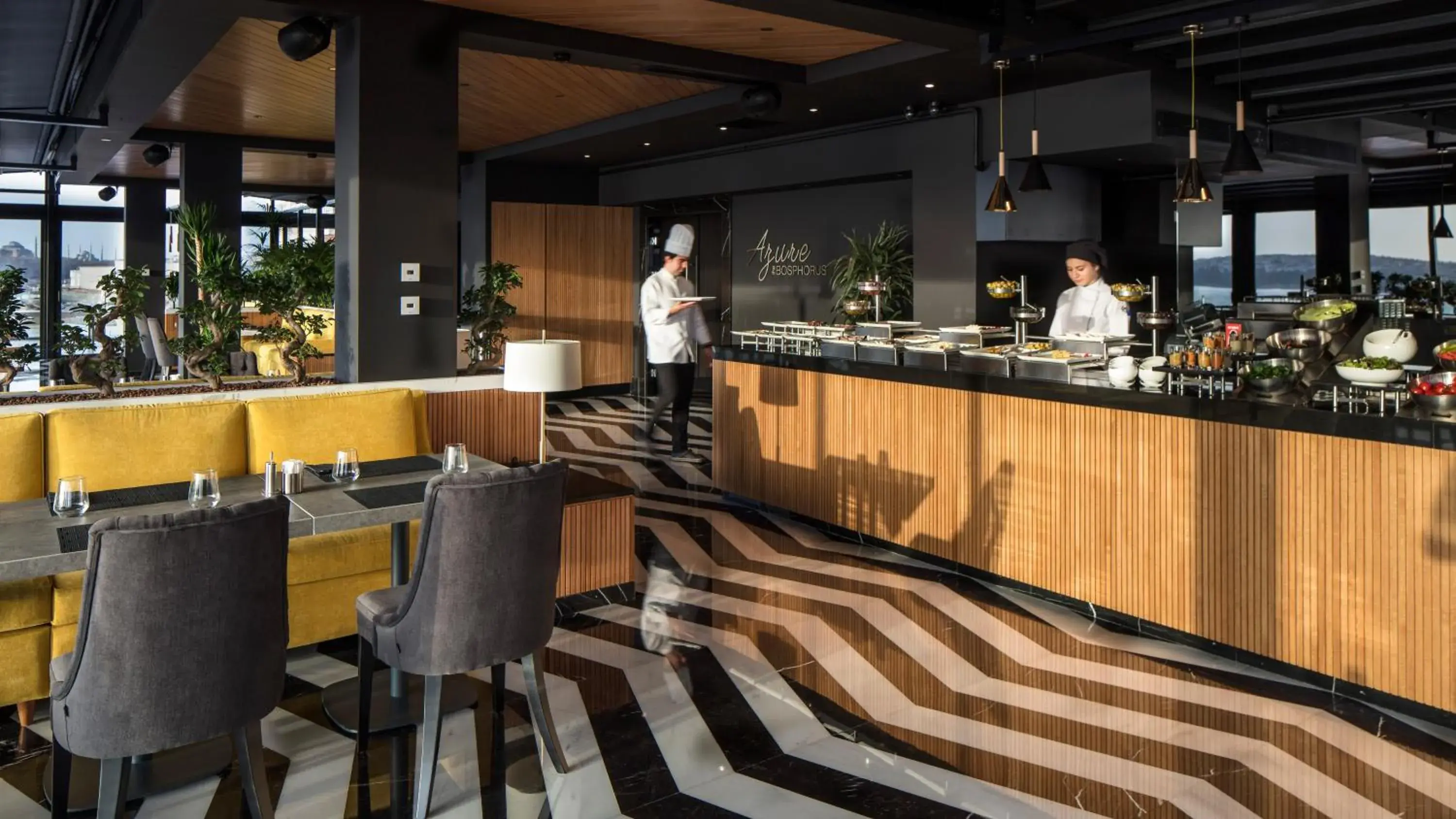 Restaurant/places to eat in Metropolitan Hotels Bosphorus - Special Category Restaurant/places to eat in Metropolitan Hotels Bosphorus - Special Category