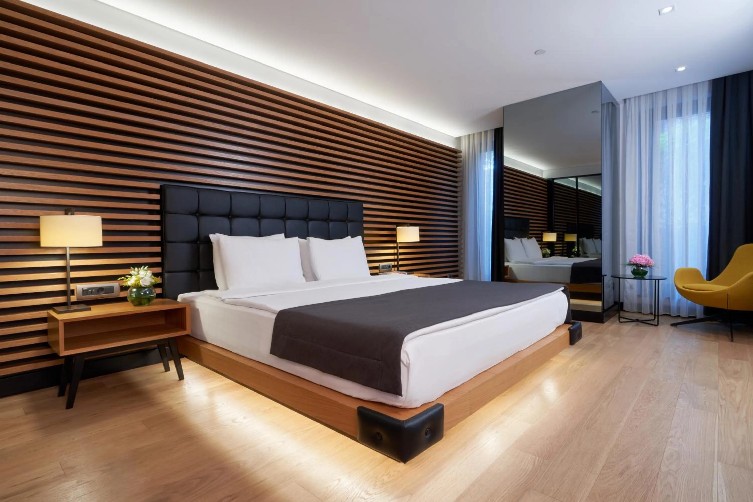 Bedroom, Bed in Metropolitan Hotels Bosphorus - Special Category