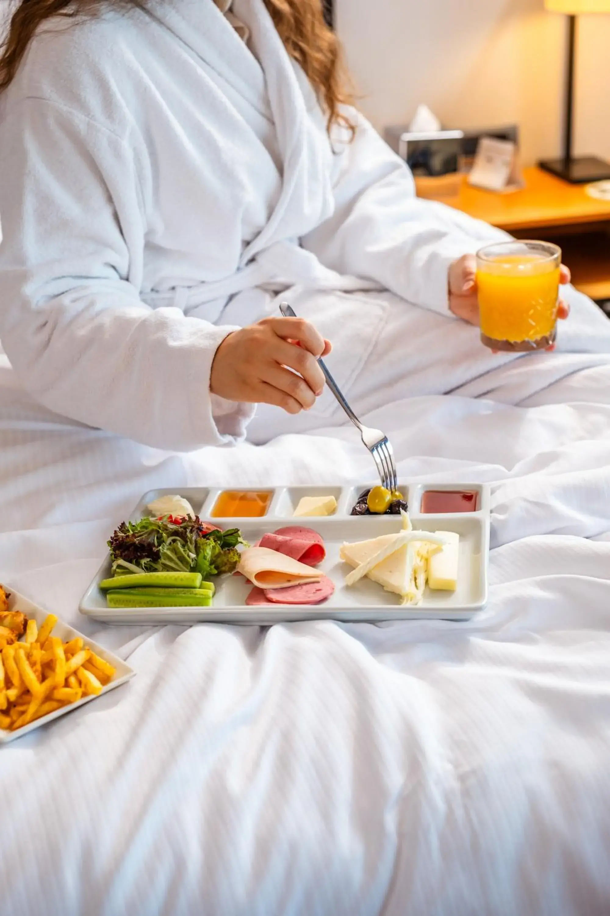 Food and drinks, Bed in Metropolitan Hotels Bosphorus - Special Category Food and drinks, Bed in Metropolitan Hotels Bosphorus - Special Category