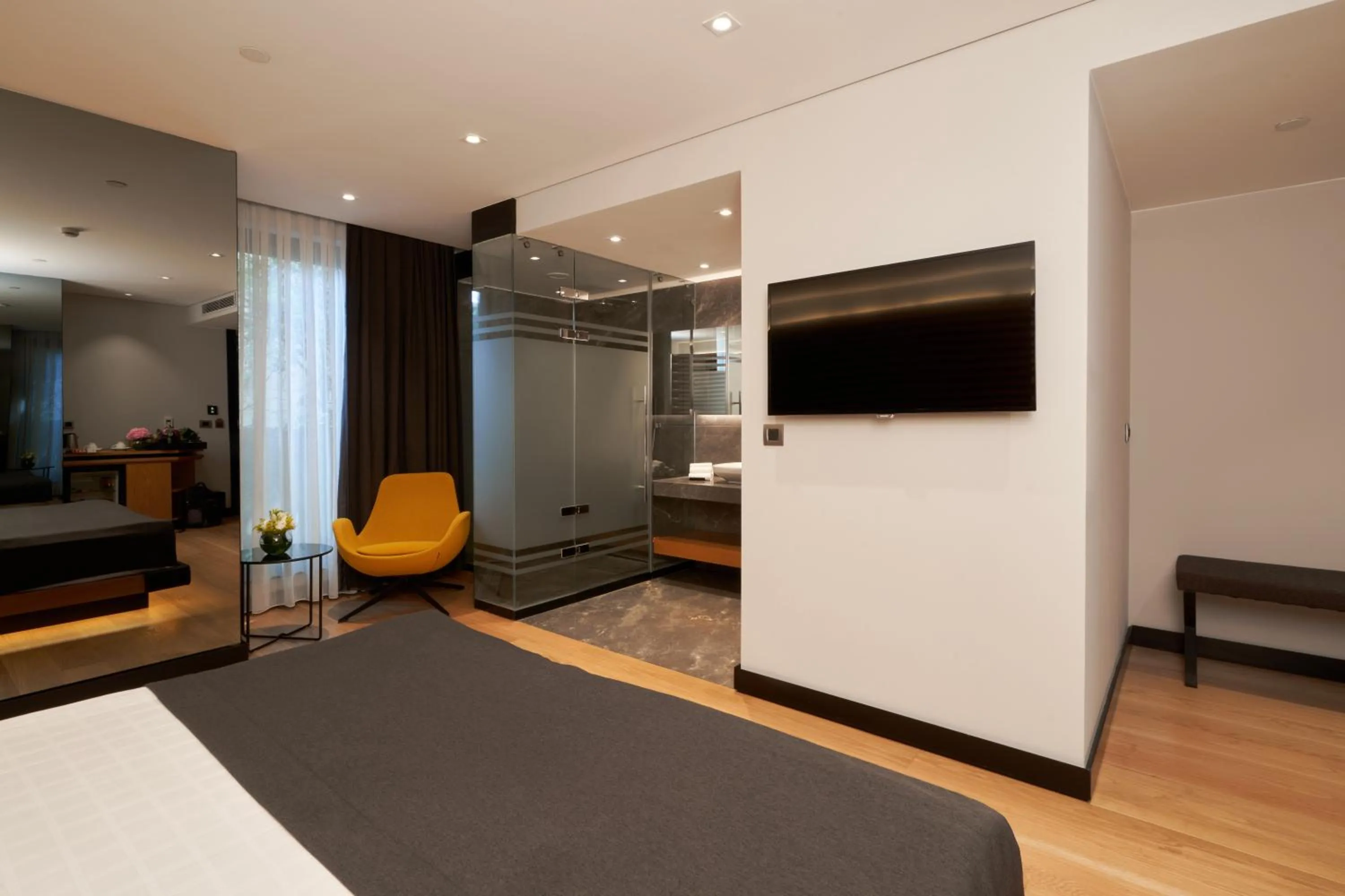 Bathroom, Bed in Metropolitan Hotels Bosphorus - Special Category