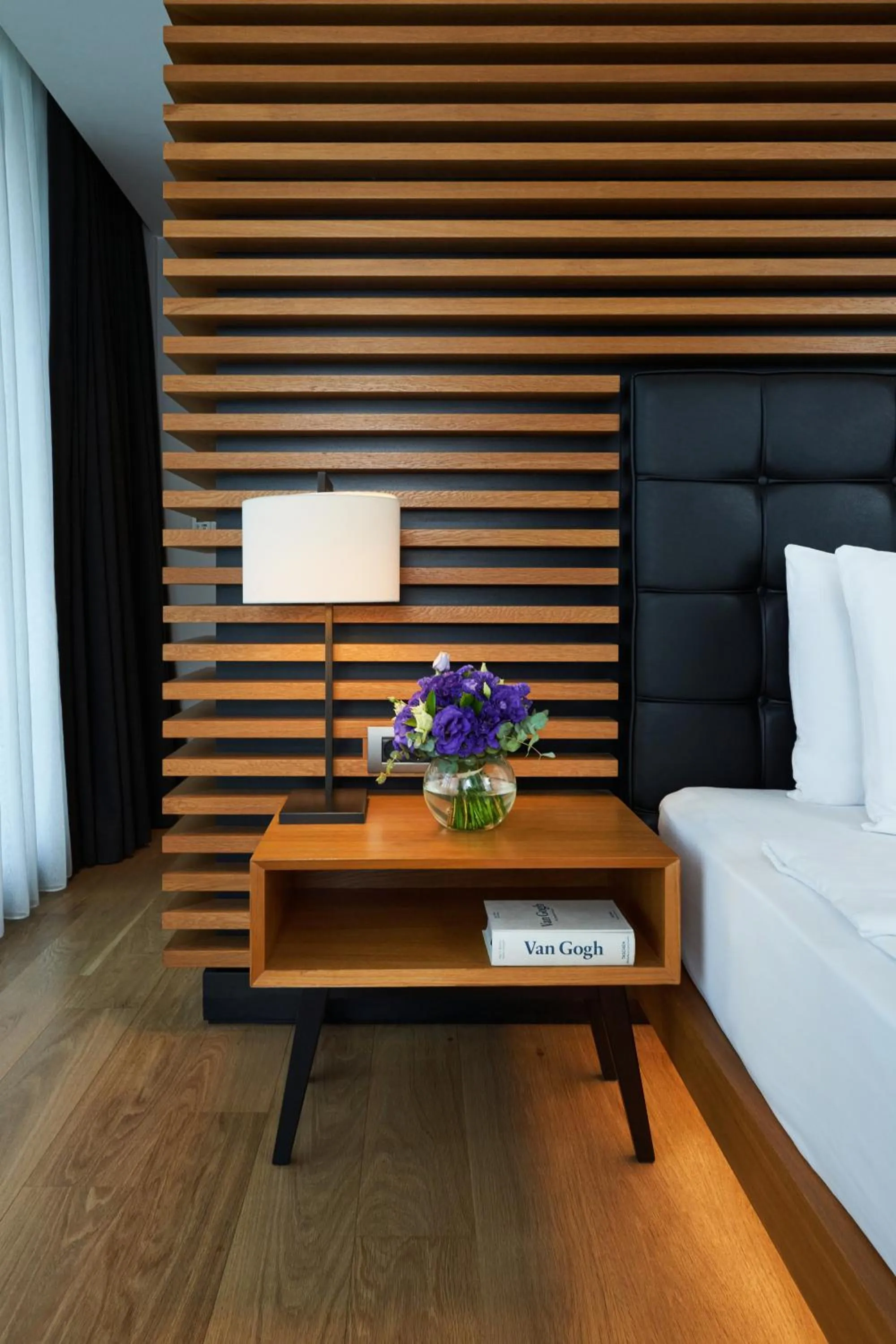 hair dresser, Bed in Metropolitan Hotels Bosphorus - Special Category