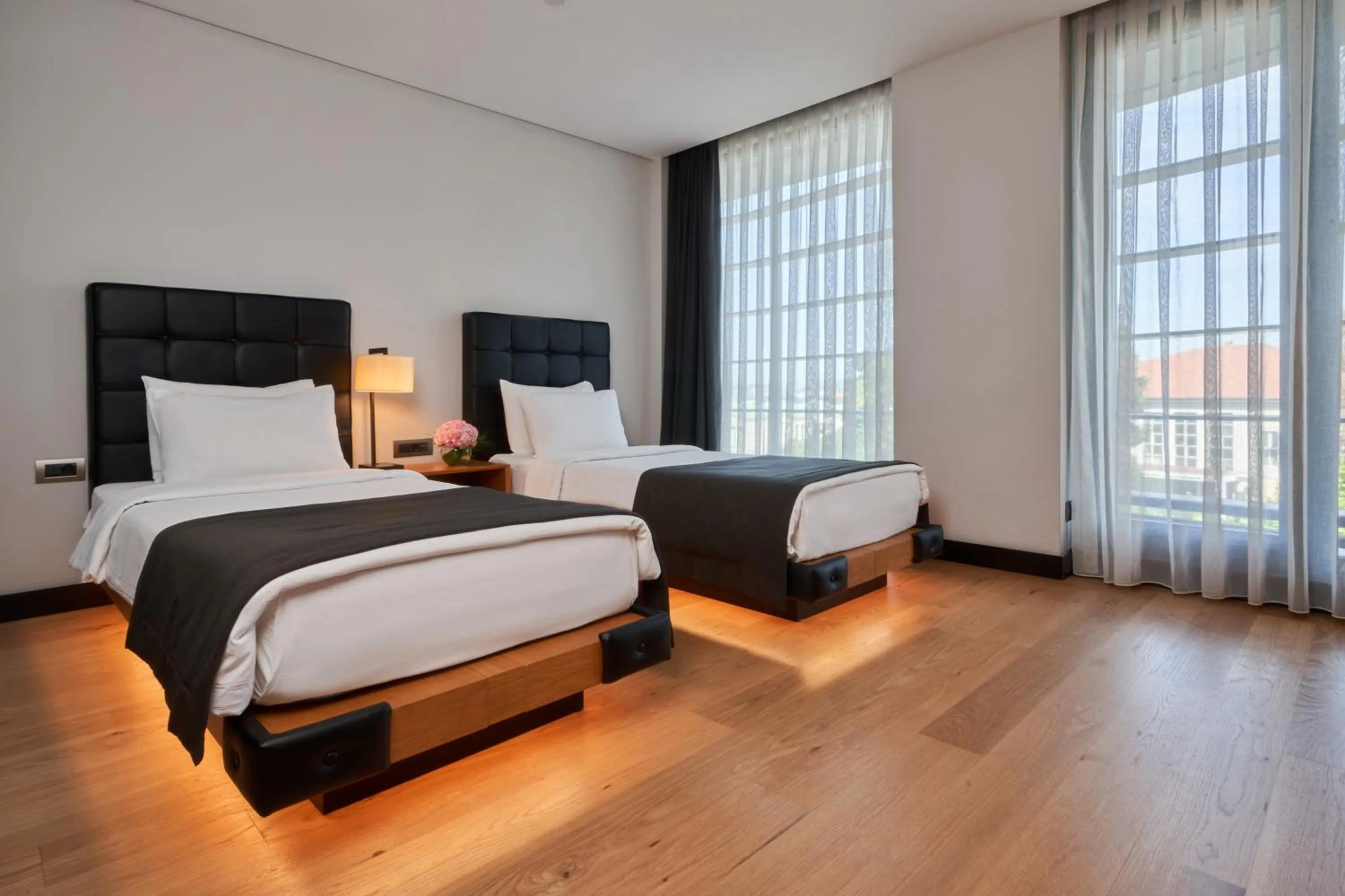 Photo of the whole room, Bed in Metropolitan Hotels Bosphorus - Special Category