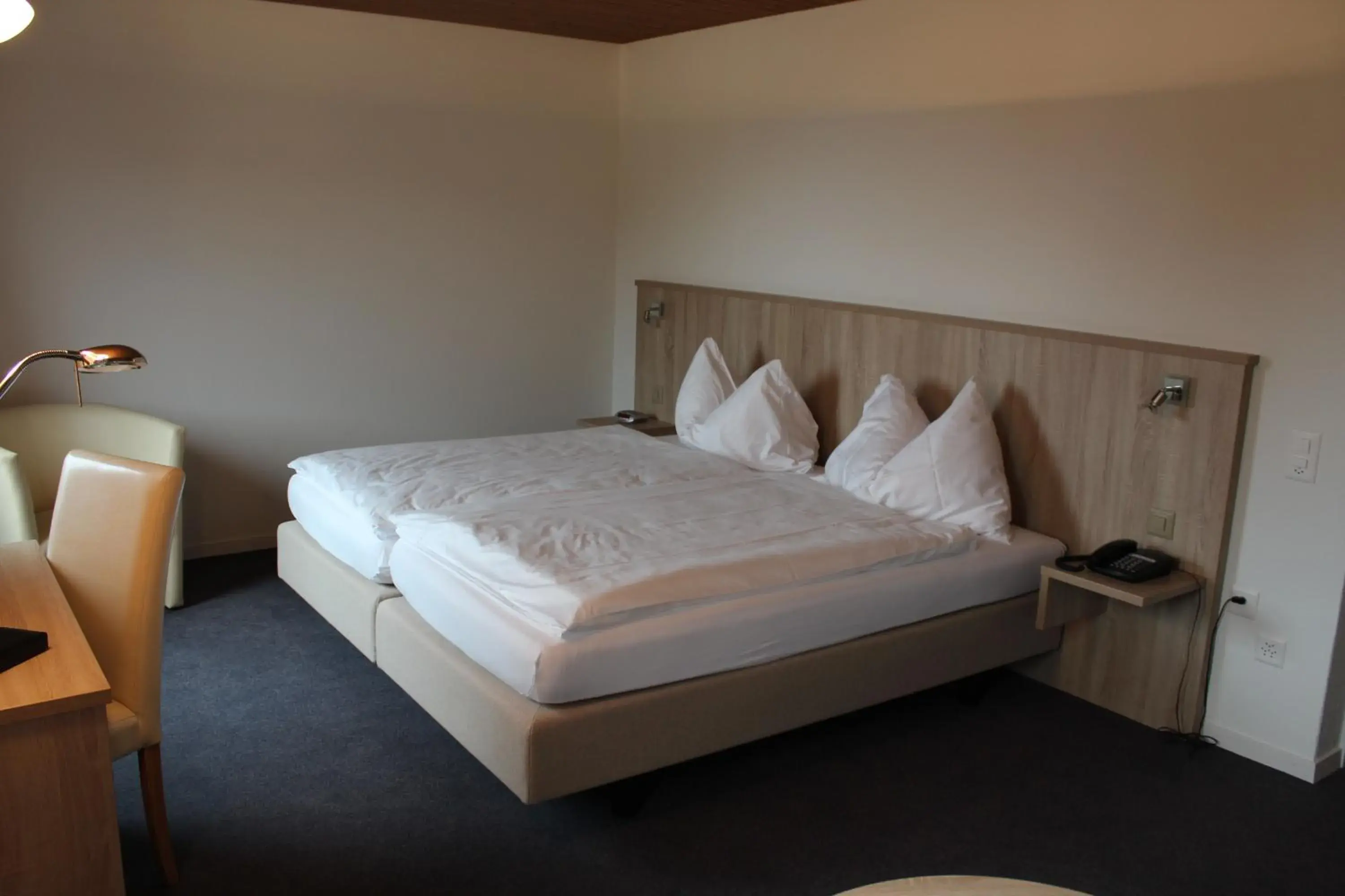 Triple Room in Martinshof Triple Room in Martinshof