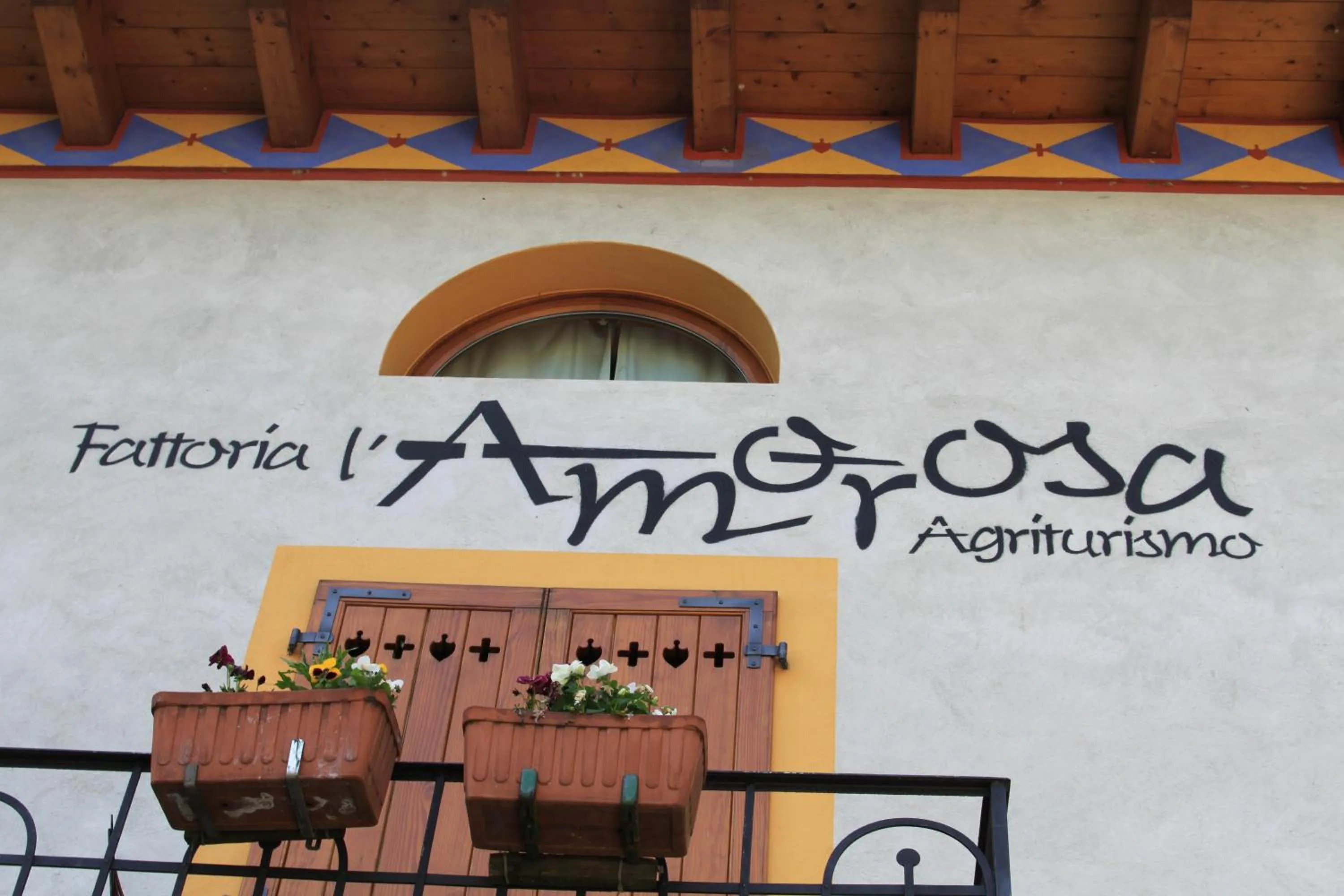 Property logo or sign in Fattoria l'Amorosa