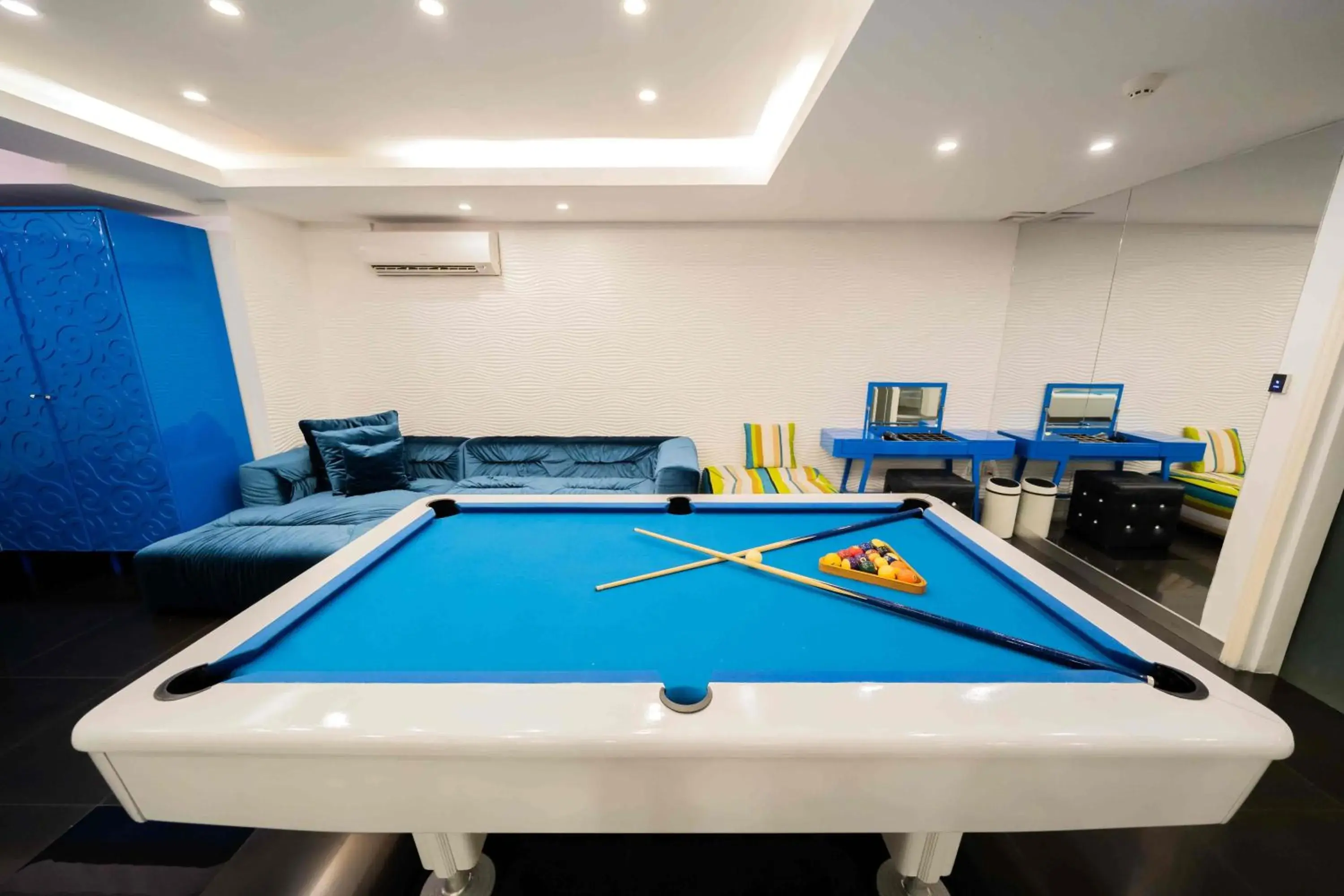 Luks Lofts Hotel & Residences Luks Lofts Hotel & Residences