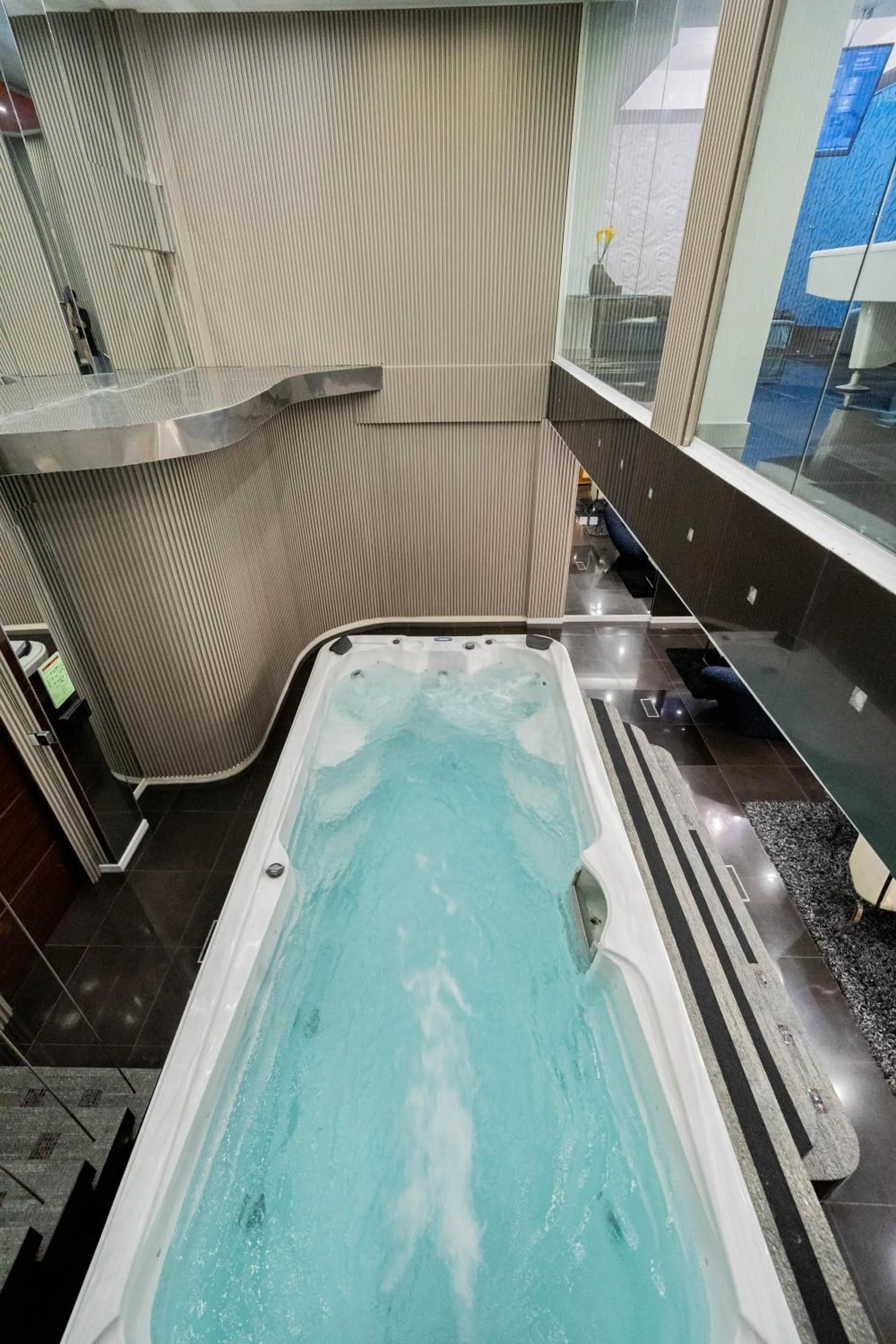 Luks Lofts Hotel & Residences