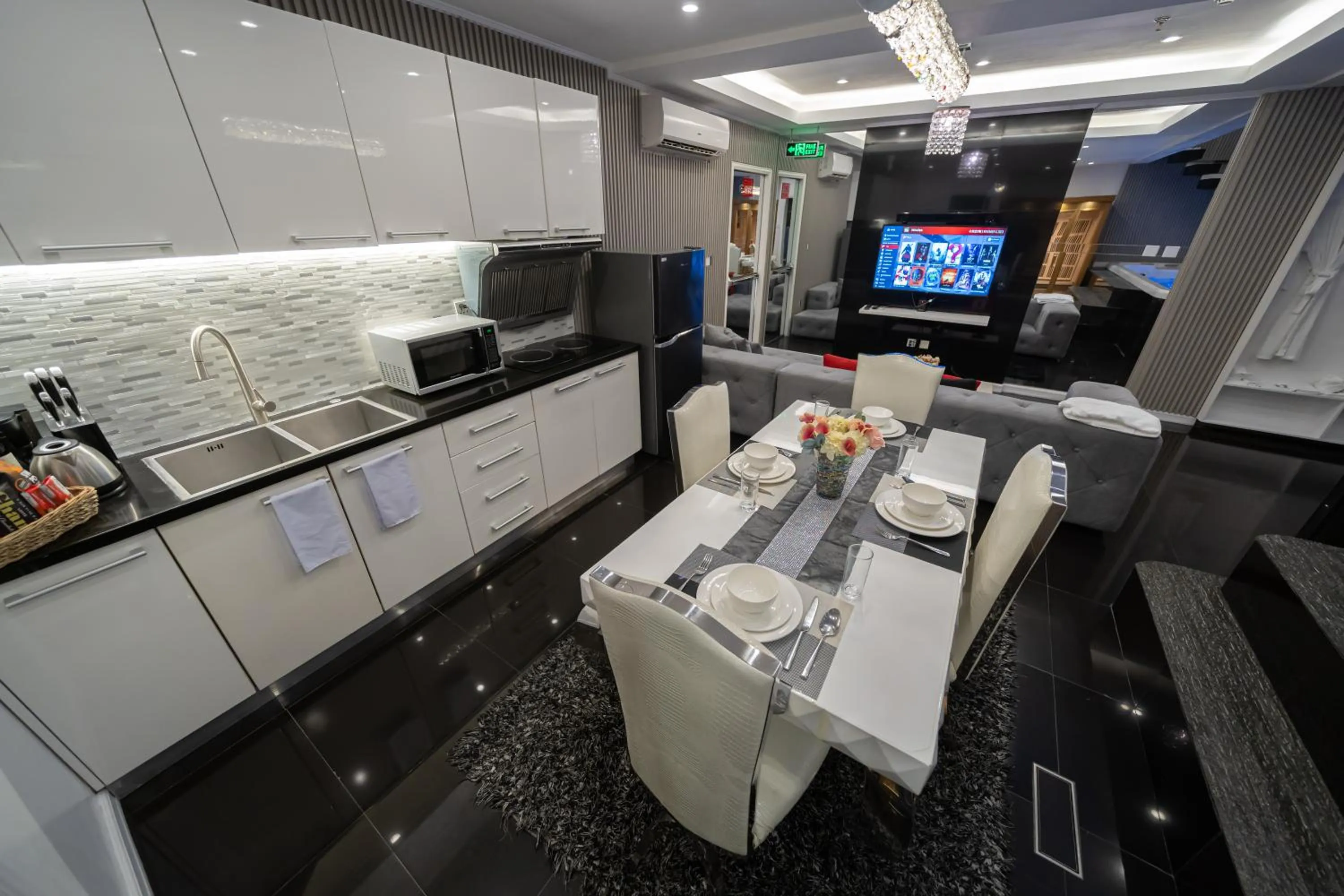 Luks Lofts Hotel & Residences