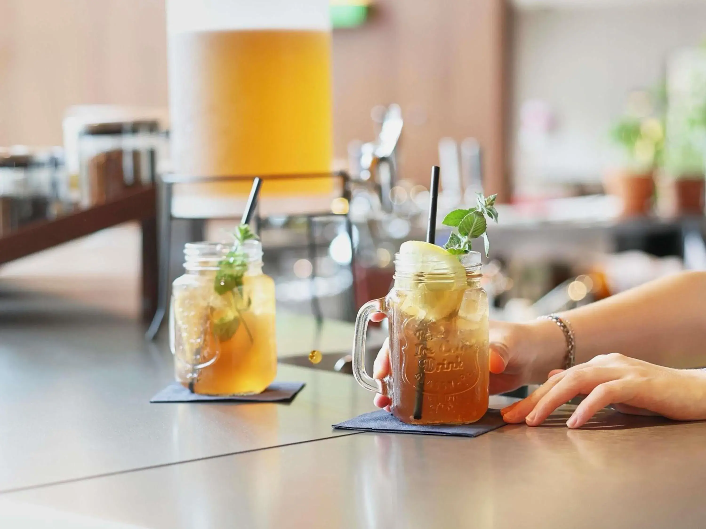 Restaurant/places to eat in ibis Zürich City West Restaurant/places to eat in ibis Zürich City West