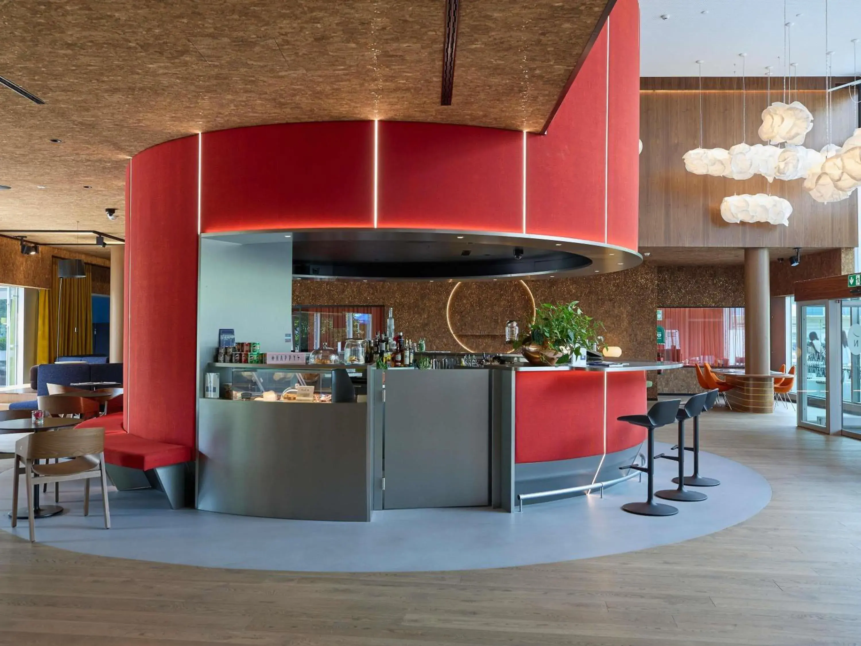 Property building in ibis Zürich City West Property building in ibis Zürich City West