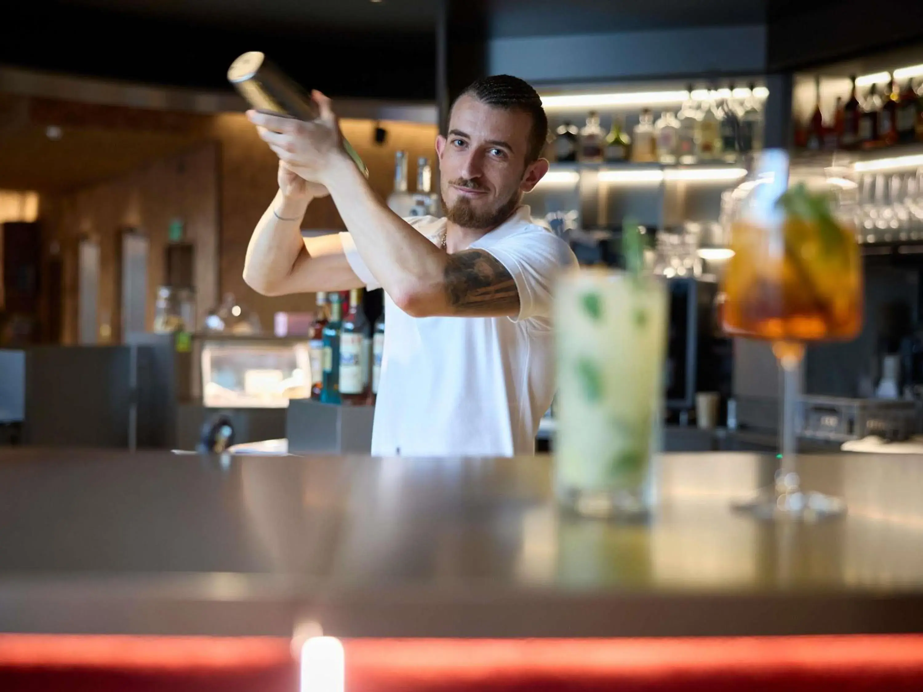 Restaurant/places to eat in ibis Zürich City West Restaurant/places to eat in ibis Zürich City West