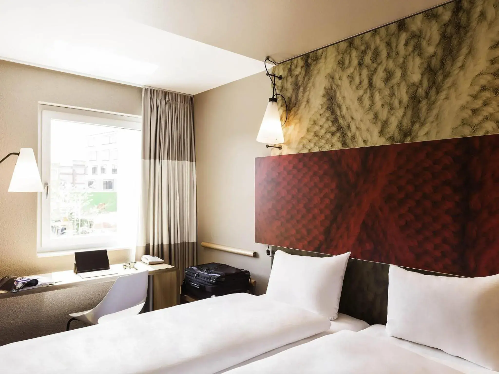 Bedroom, Bed in ibis Winterthur City Bedroom, Bed in ibis Winterthur City