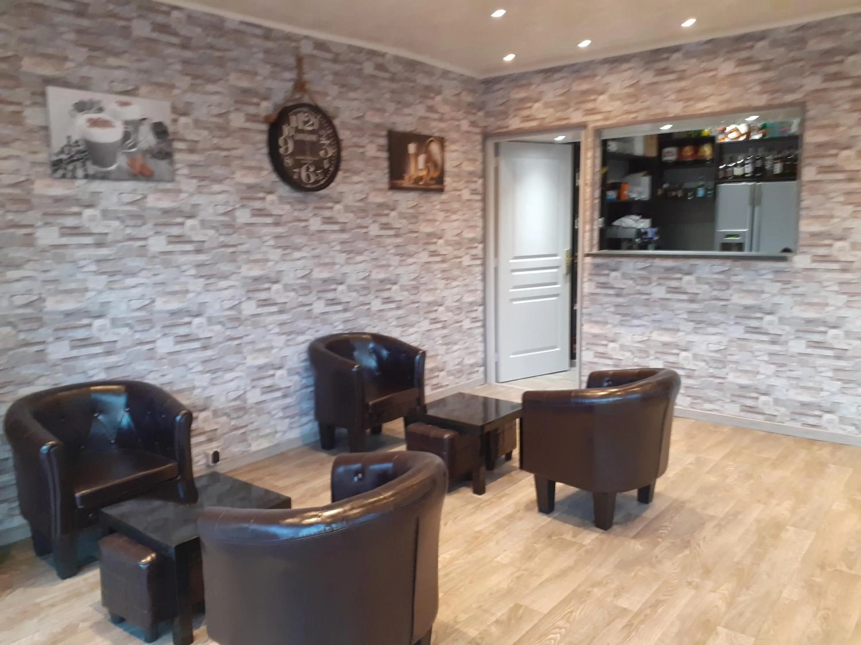 Seating area in Hôtel des 2 Gares