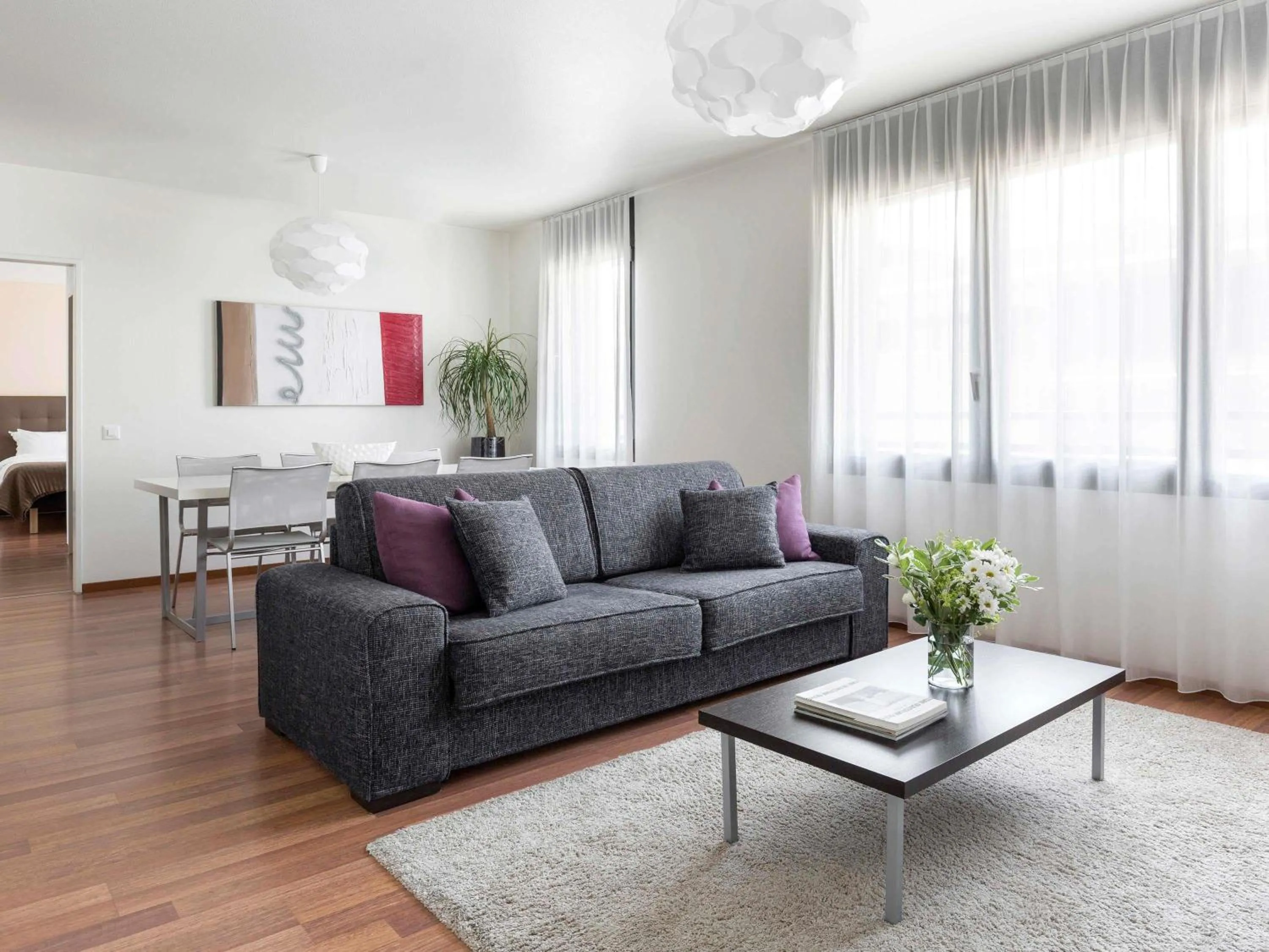 Bedroom in ibis Locarno